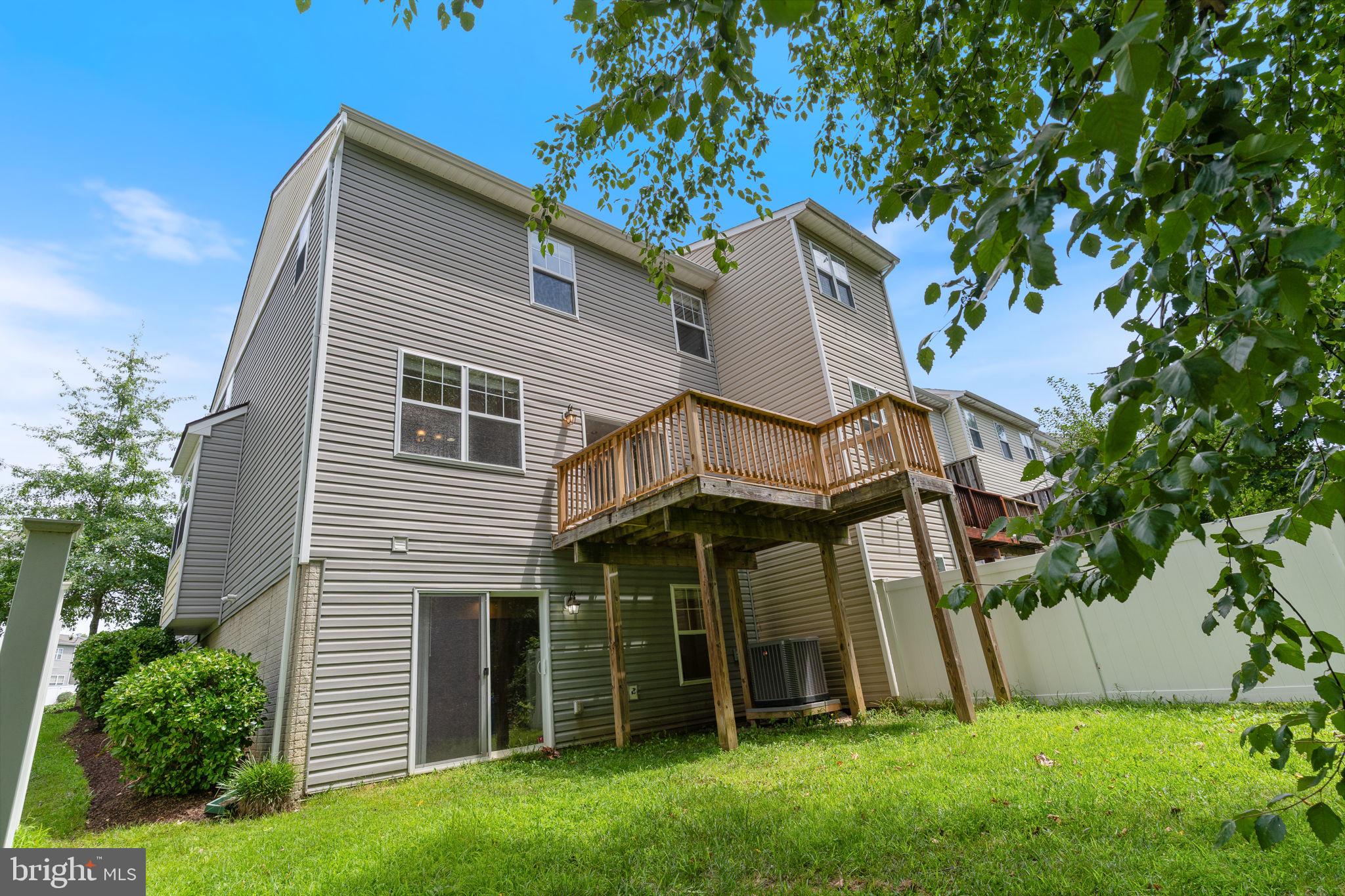 OAK TREE LANDING - Residential