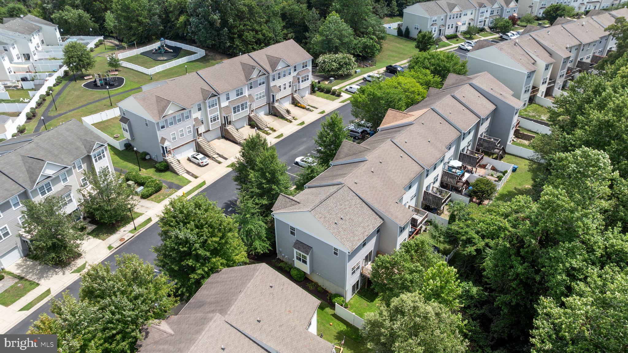 OAK TREE LANDING - Residential