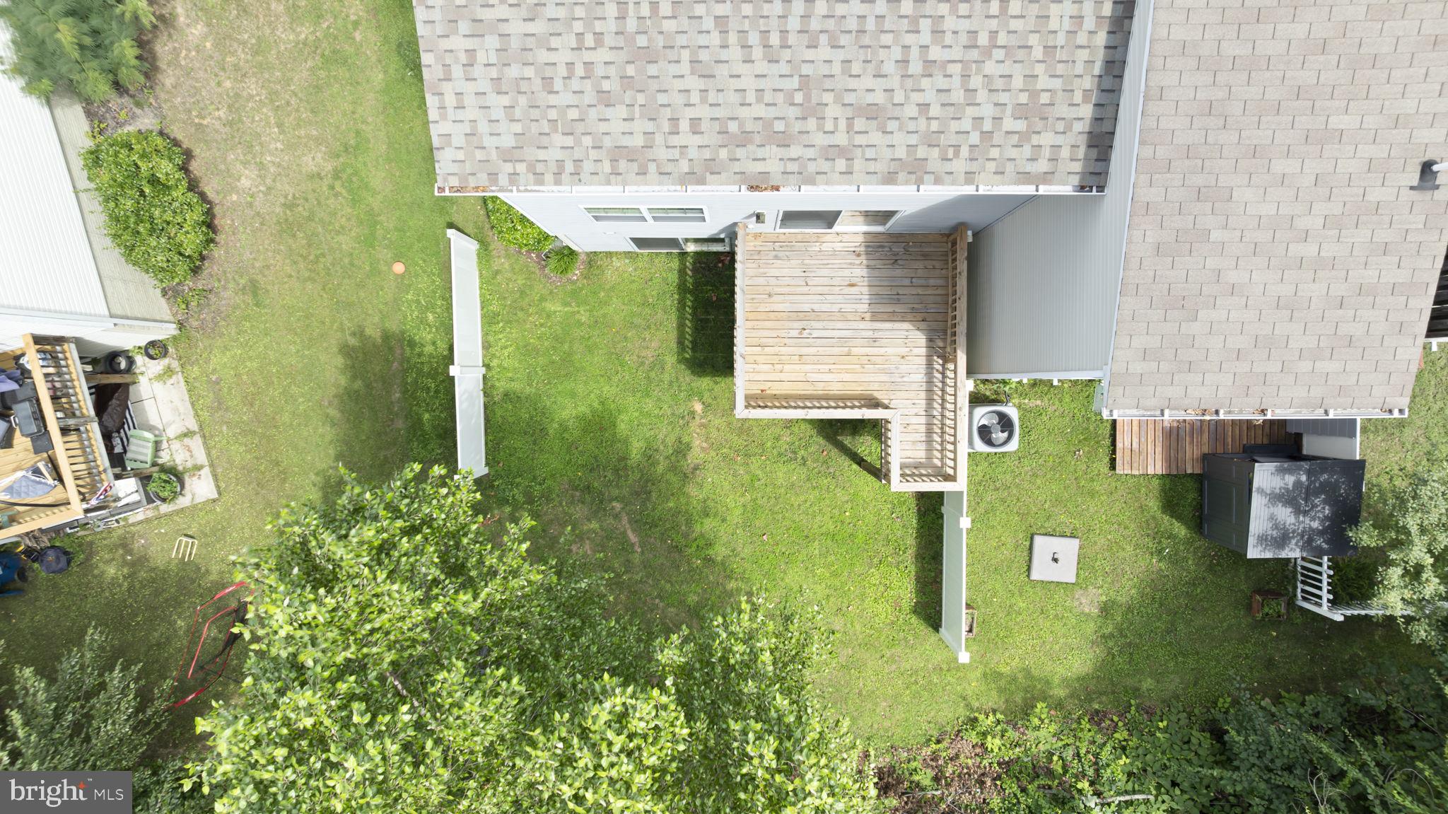 OAK TREE LANDING - Residential