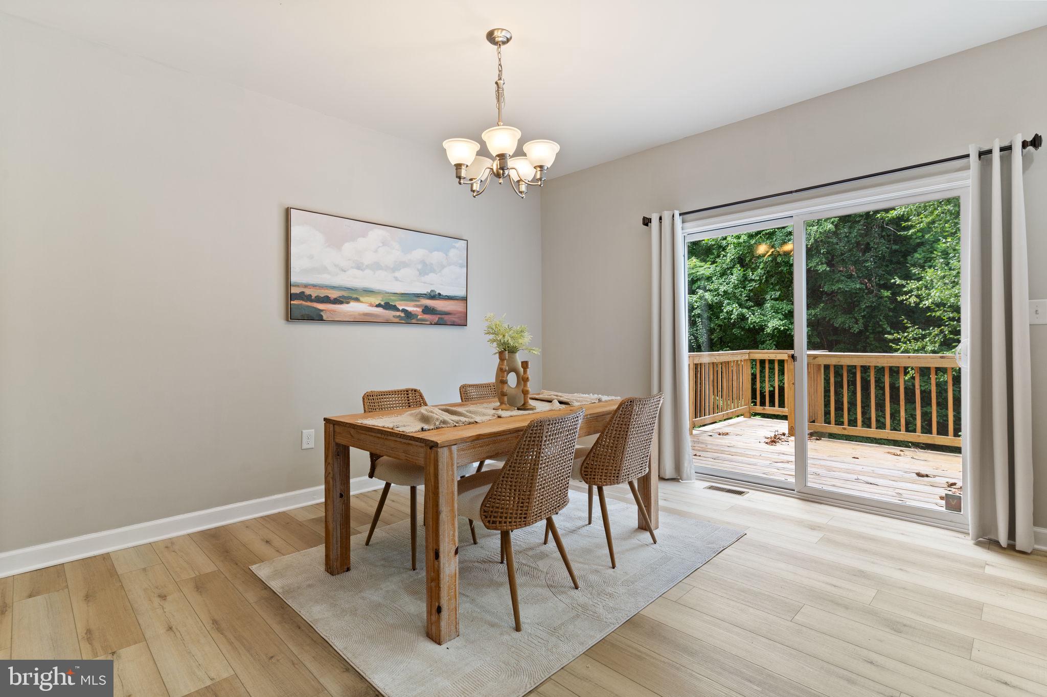 OAK TREE LANDING - Residential