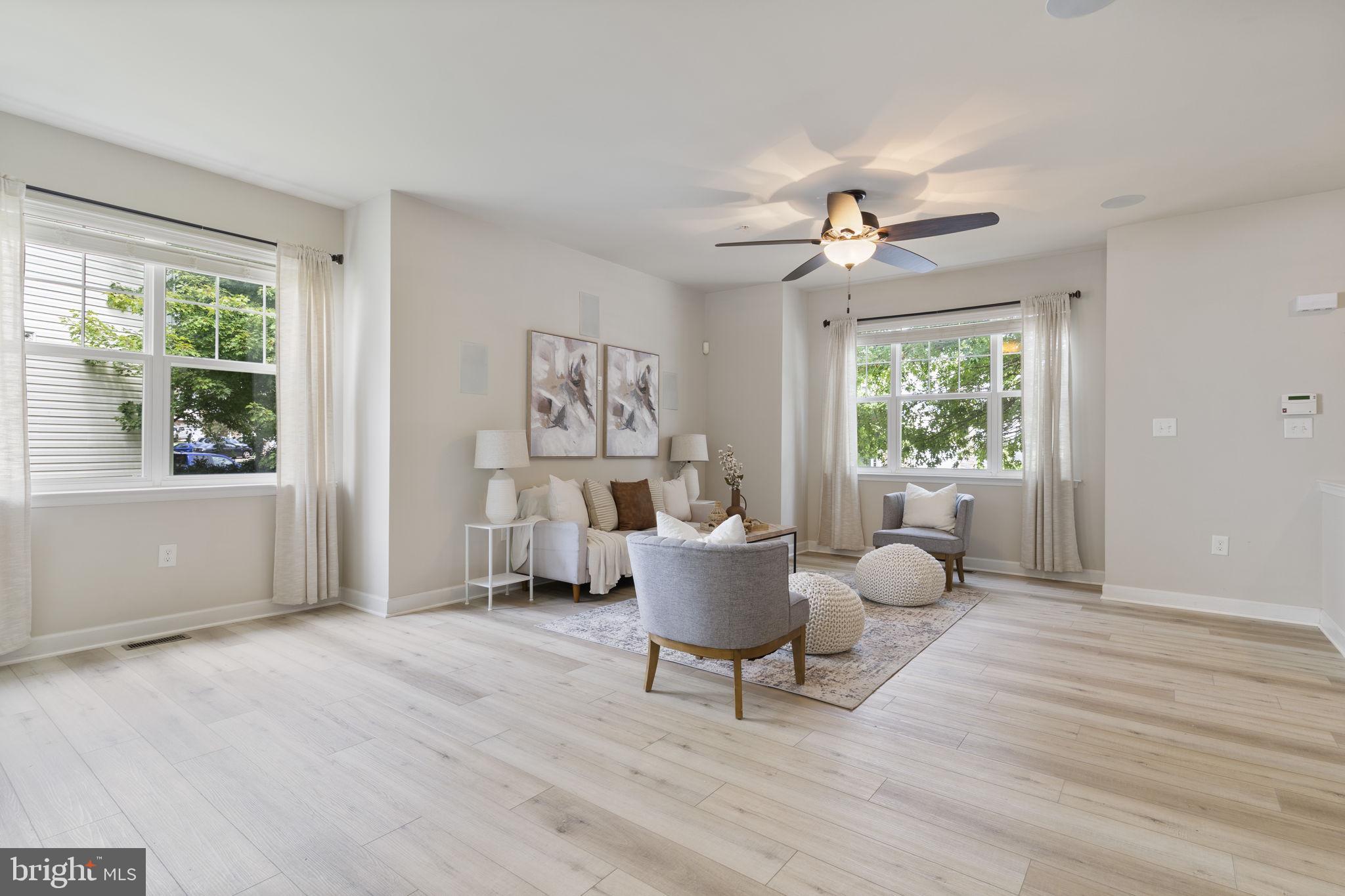OAK TREE LANDING - Residential