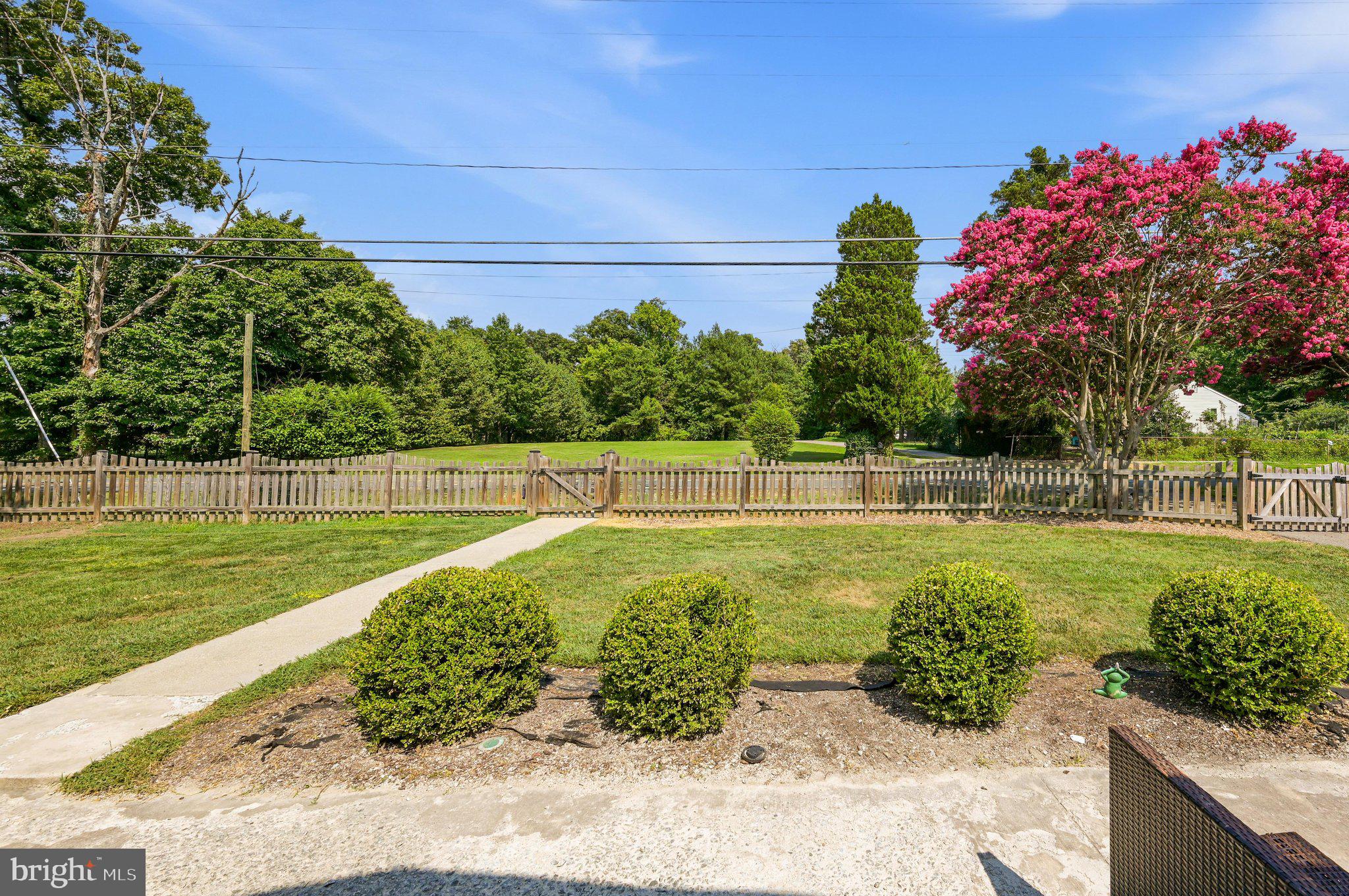 GUNSTON HEIGHTS - Residential