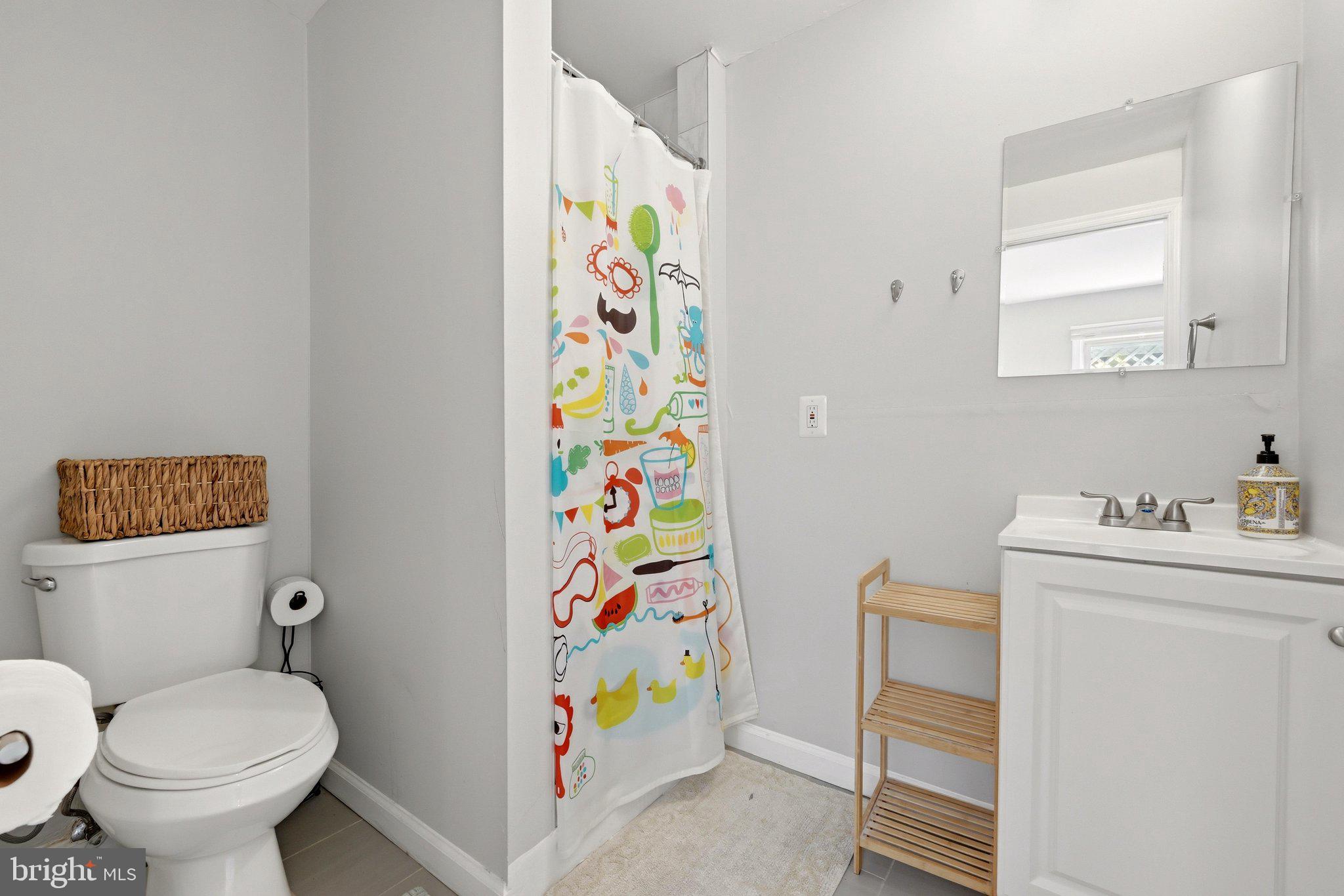 GUNSTON HEIGHTS - Residential