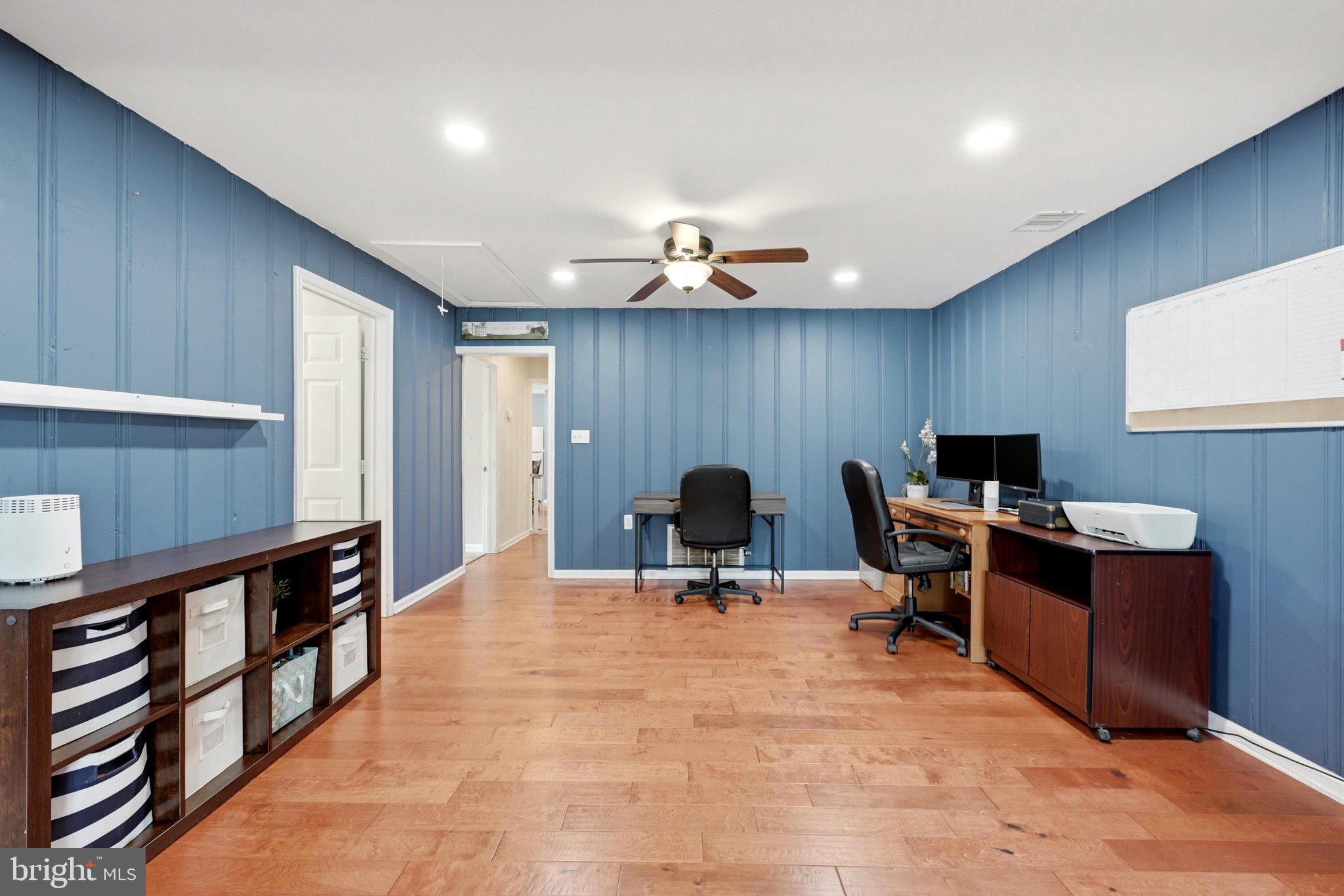 GUNSTON HEIGHTS - Residential