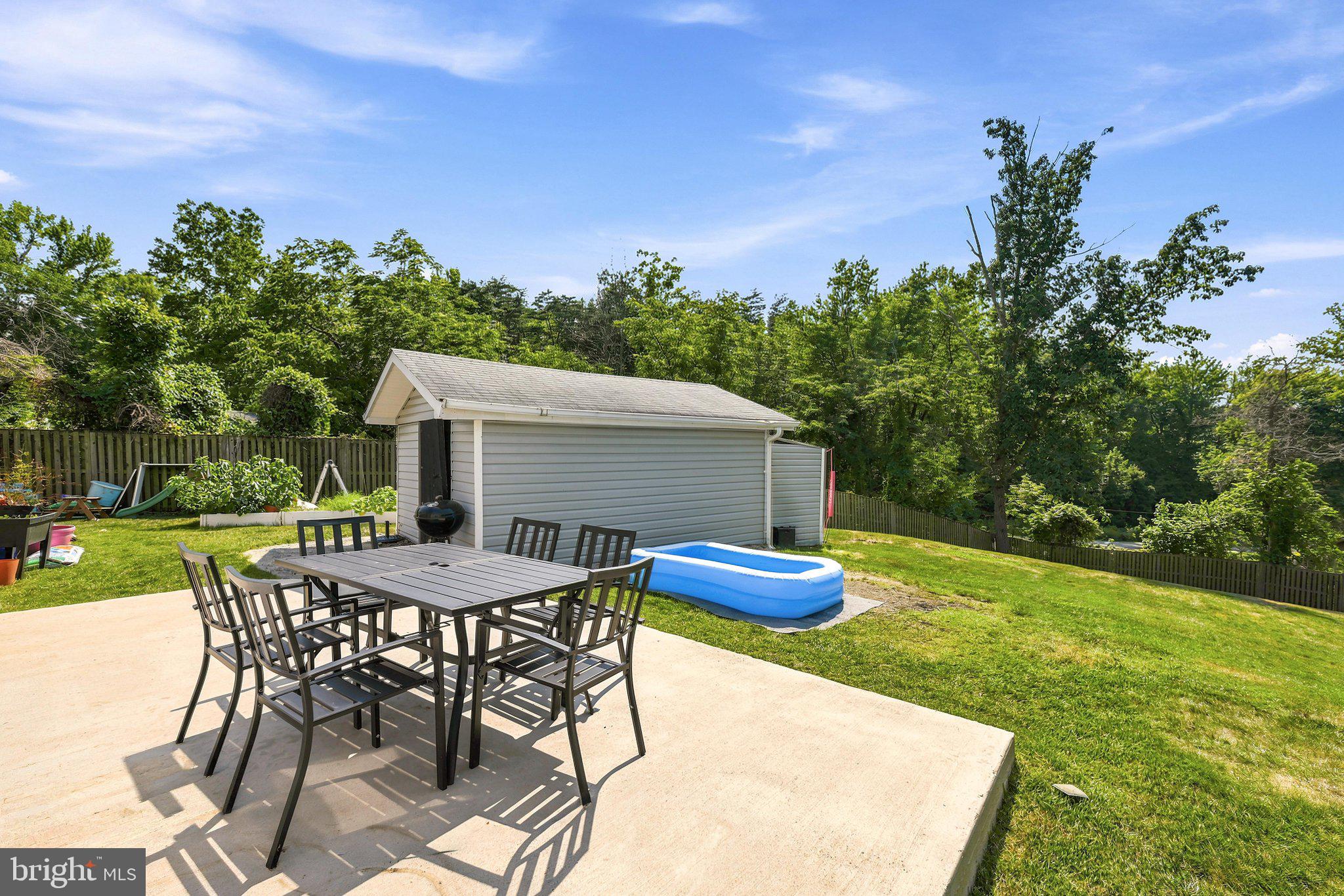 GUNSTON HEIGHTS - Residential