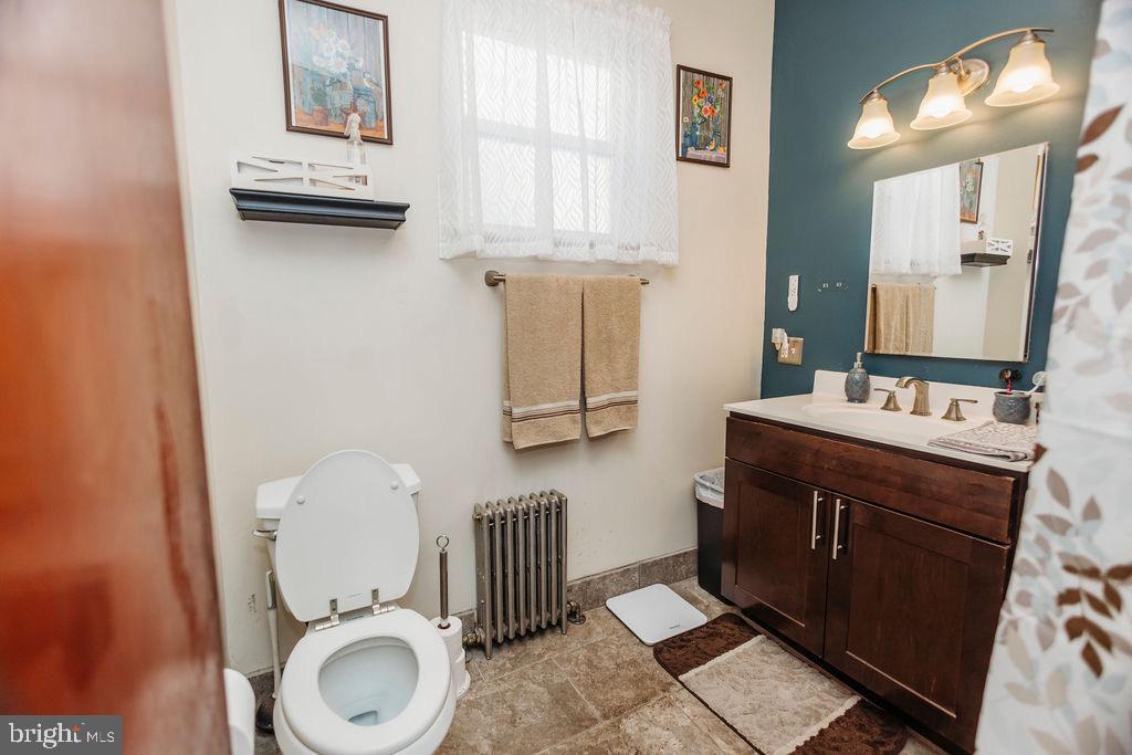 GIRARD ESTATES - Residential