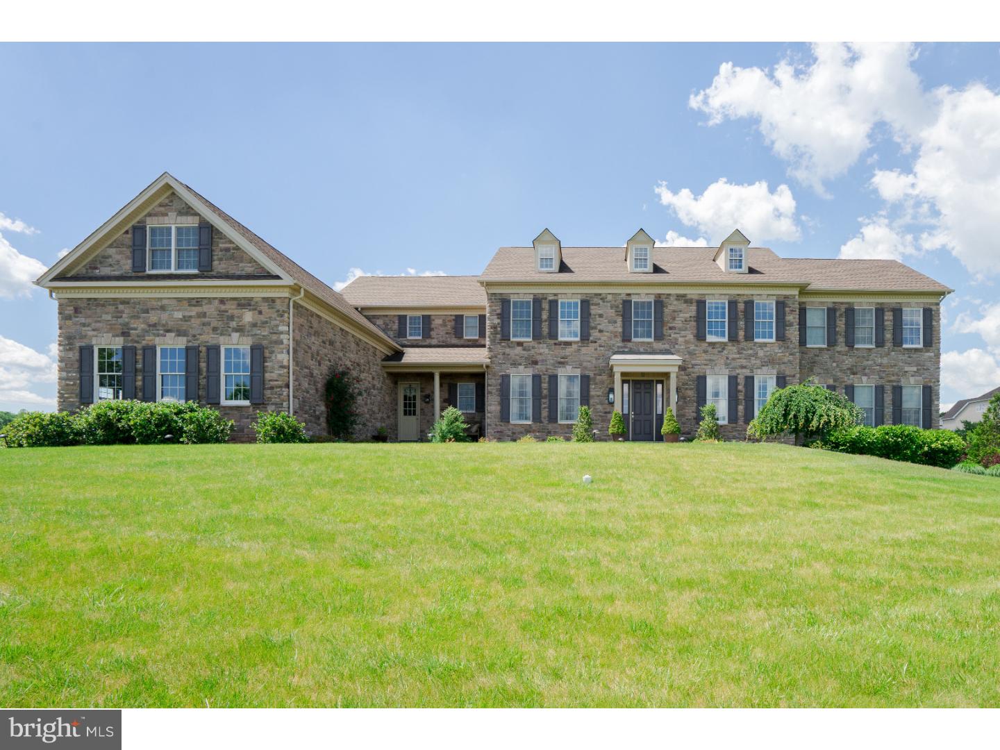 DUTCHESS FARM ESTS - Residential