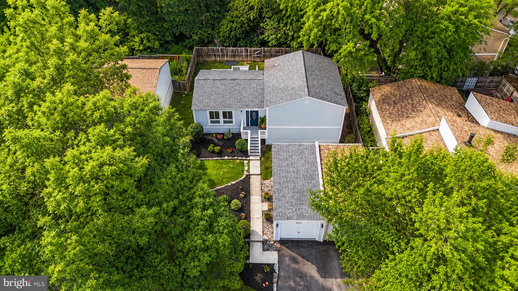 RESTON - Residential