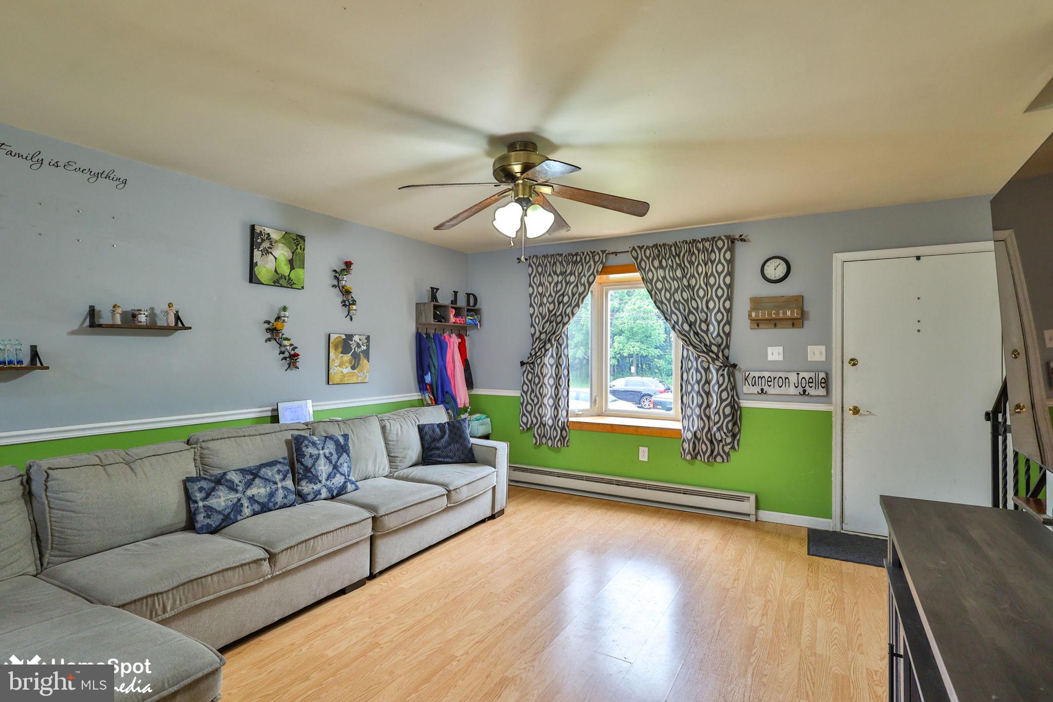 OXFORD PLACE - Residential