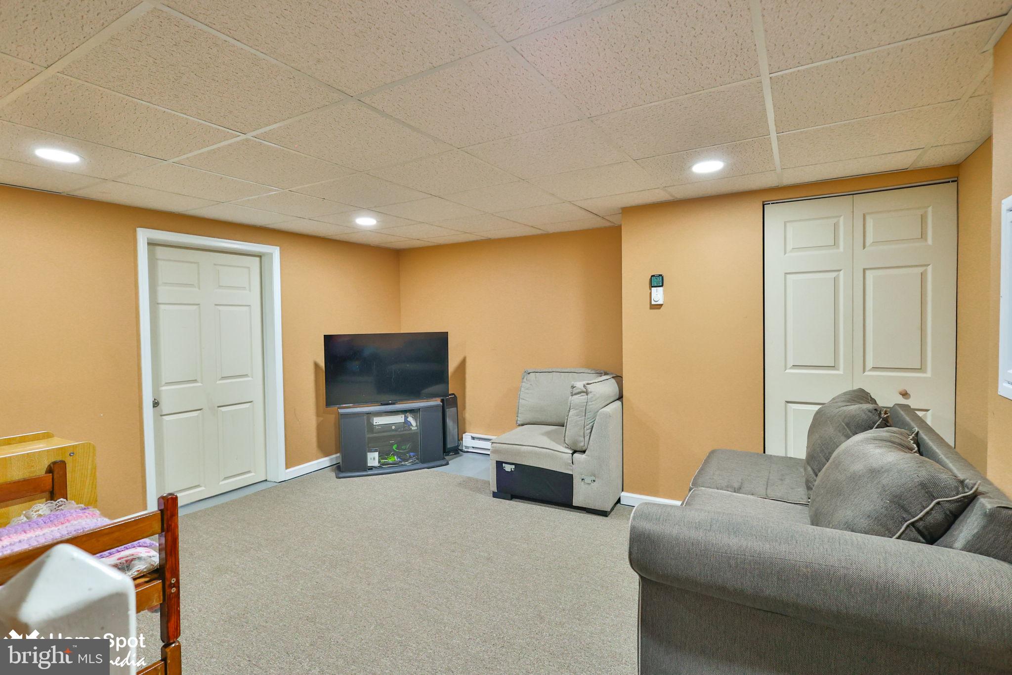 OXFORD PLACE - Residential