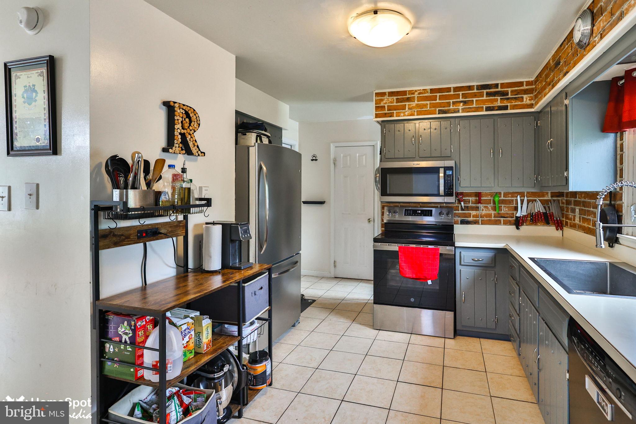 OXFORD PLACE - Residential