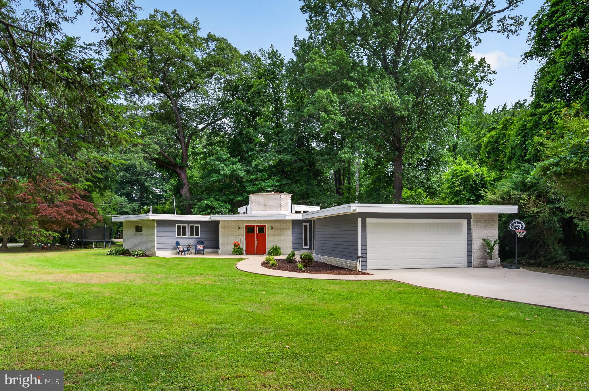HALLOWING POINT RIVER ESTATES - Residential