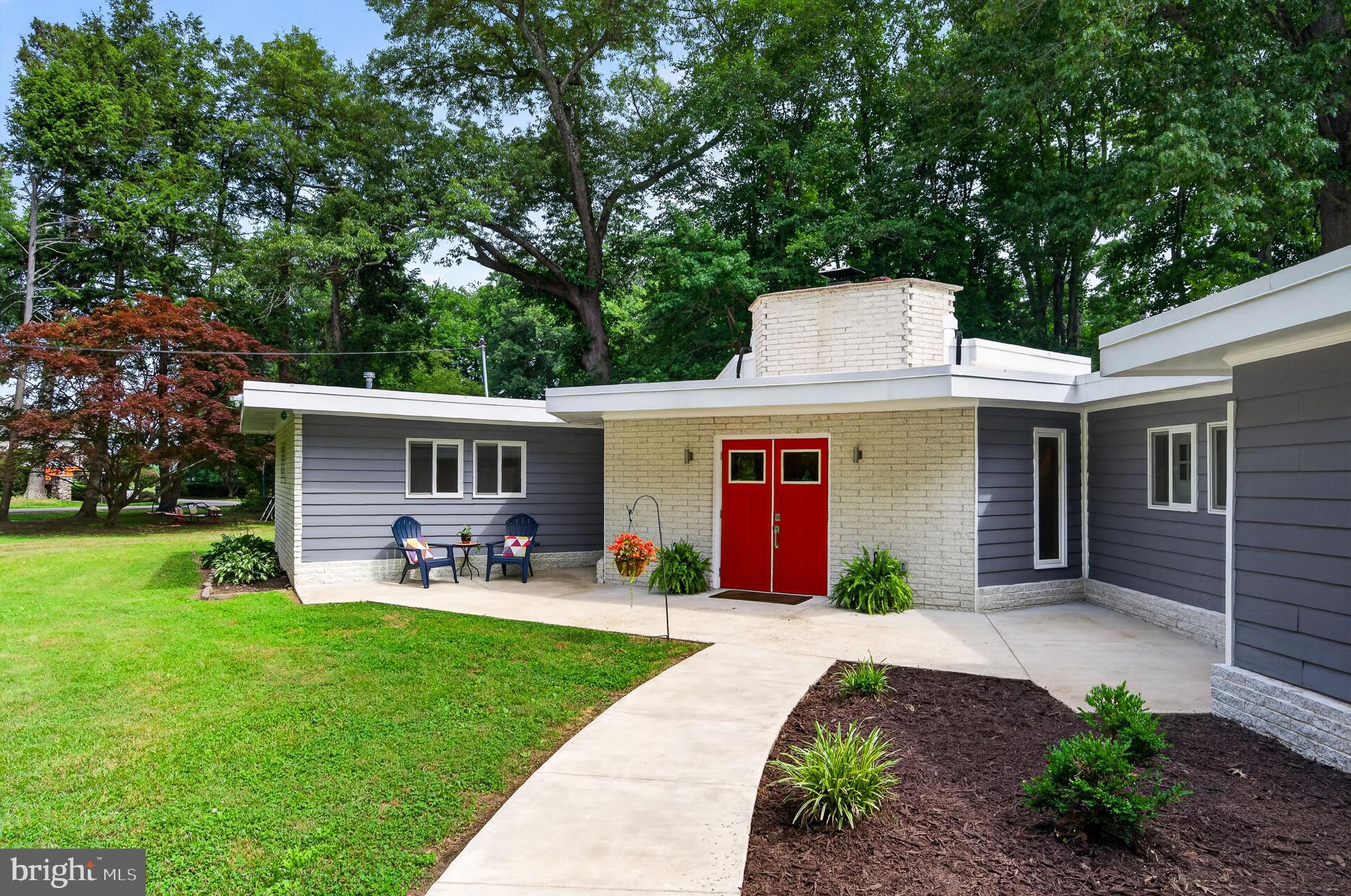 HALLOWING POINT RIVER ESTATES - Residential