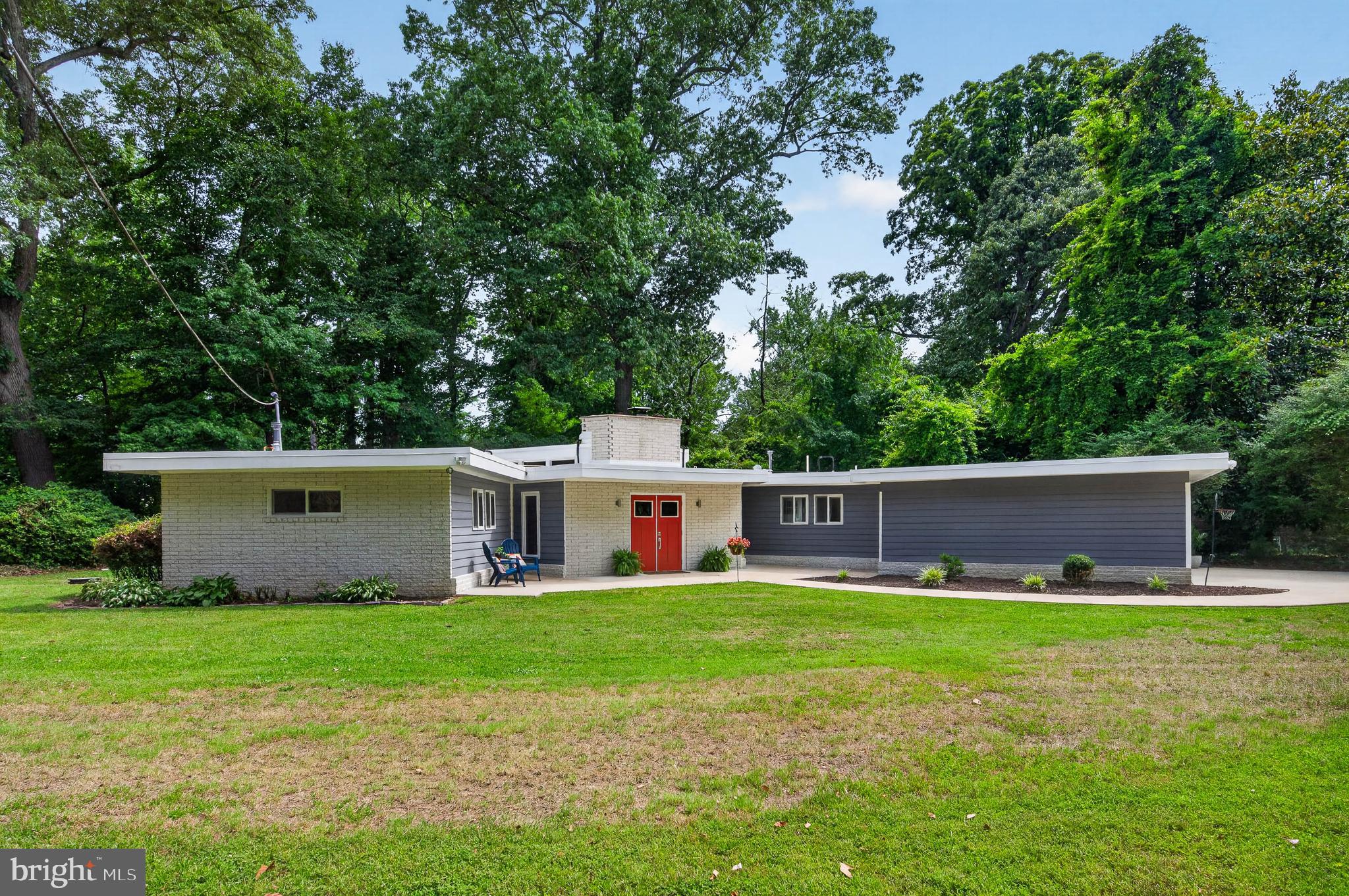 HALLOWING POINT RIVER ESTATES - Residential