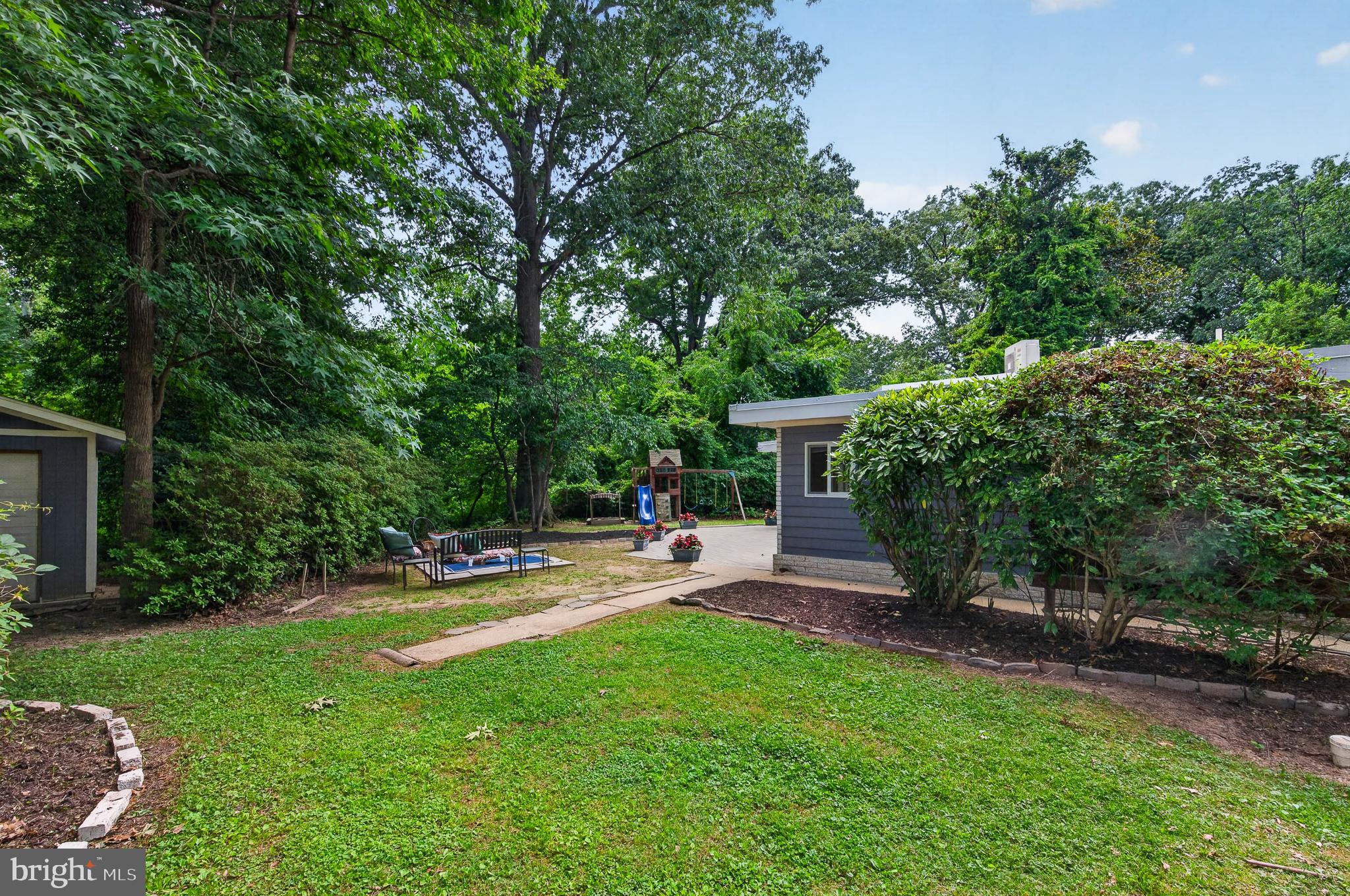 HALLOWING POINT RIVER ESTATES - Residential