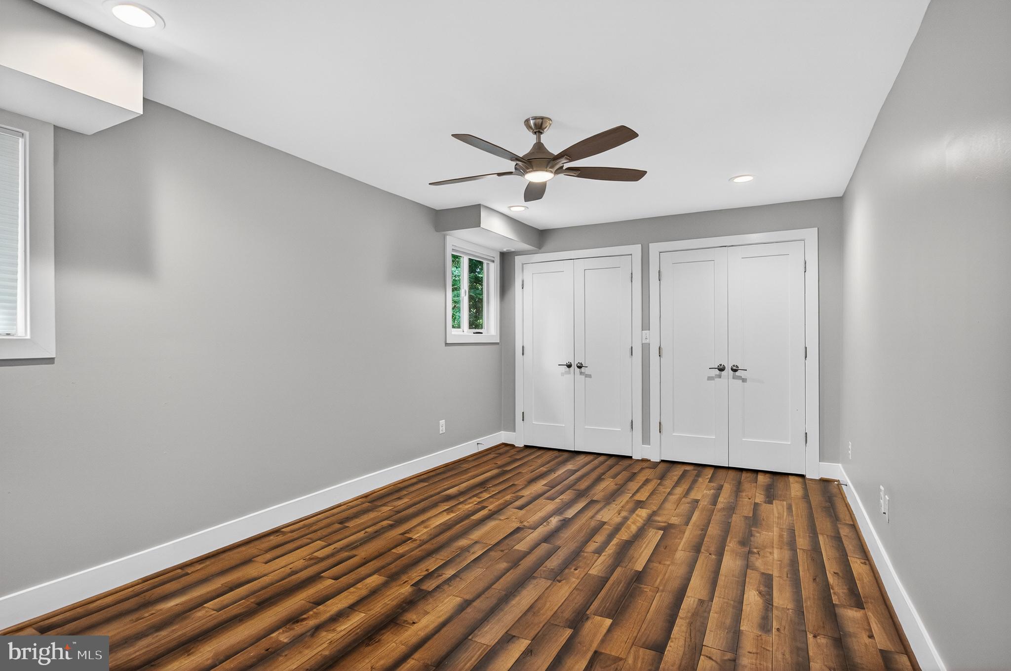 HALLOWING POINT RIVER ESTATES - Residential