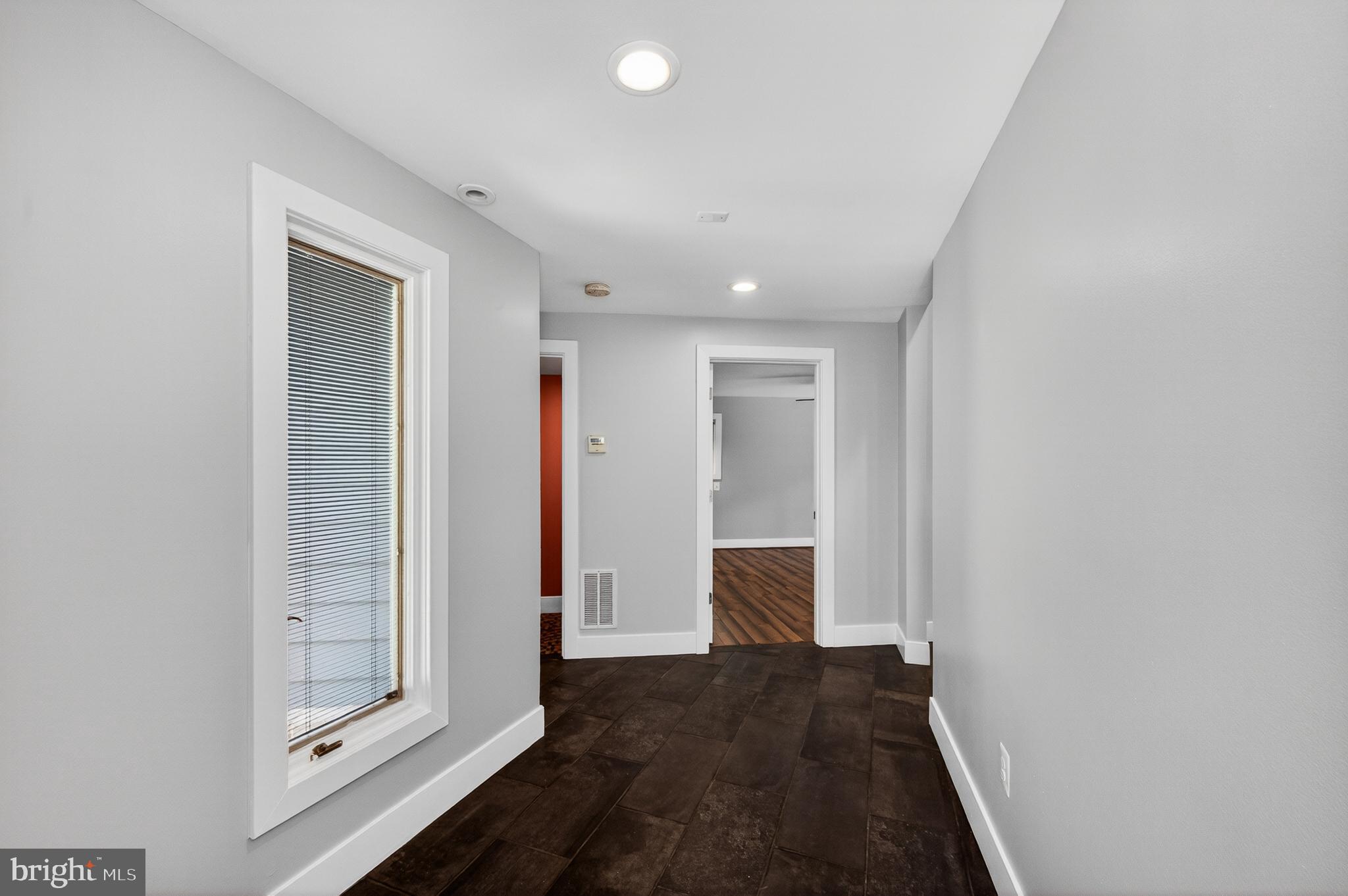 HALLOWING POINT RIVER ESTATES - Residential