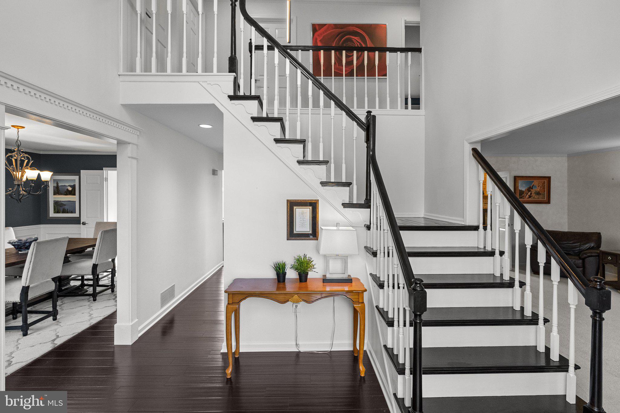 GWYN LYN - Residential