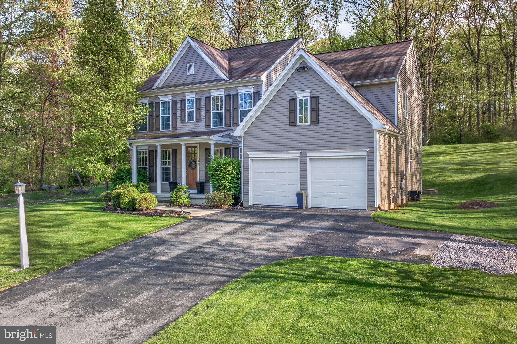 BISHOP WOODS - Residential