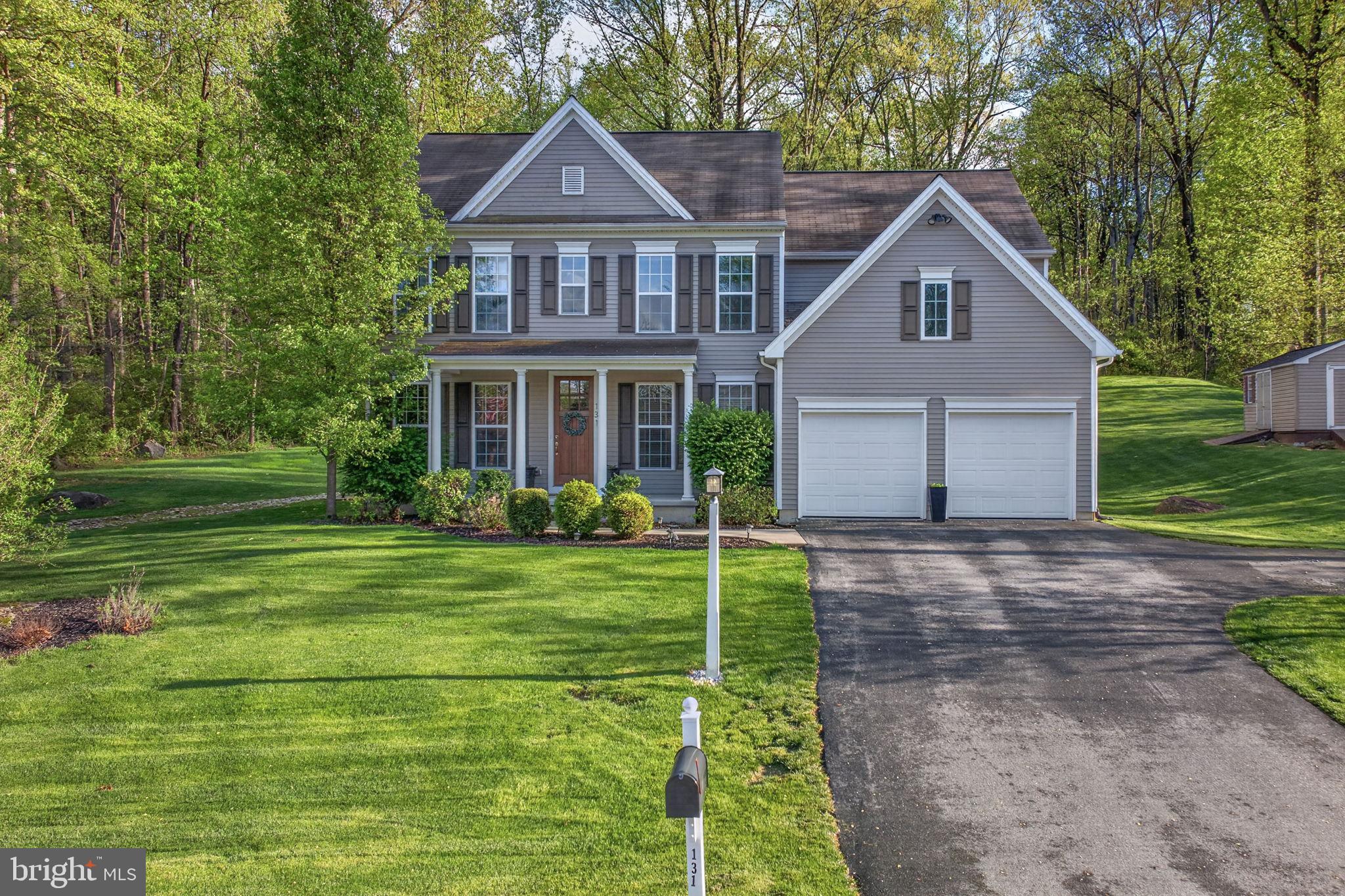 BISHOP WOODS - Residential