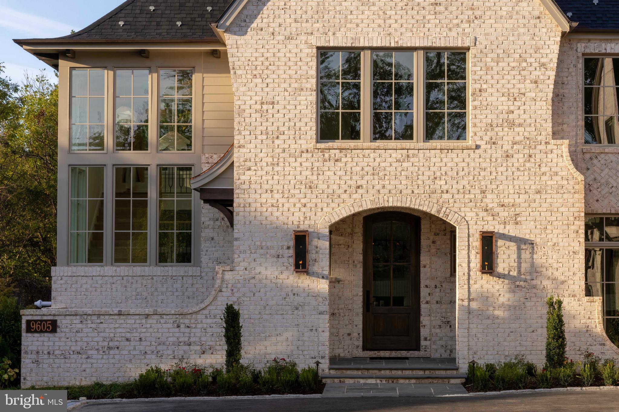 GEORGETOWN PIKE - Residential