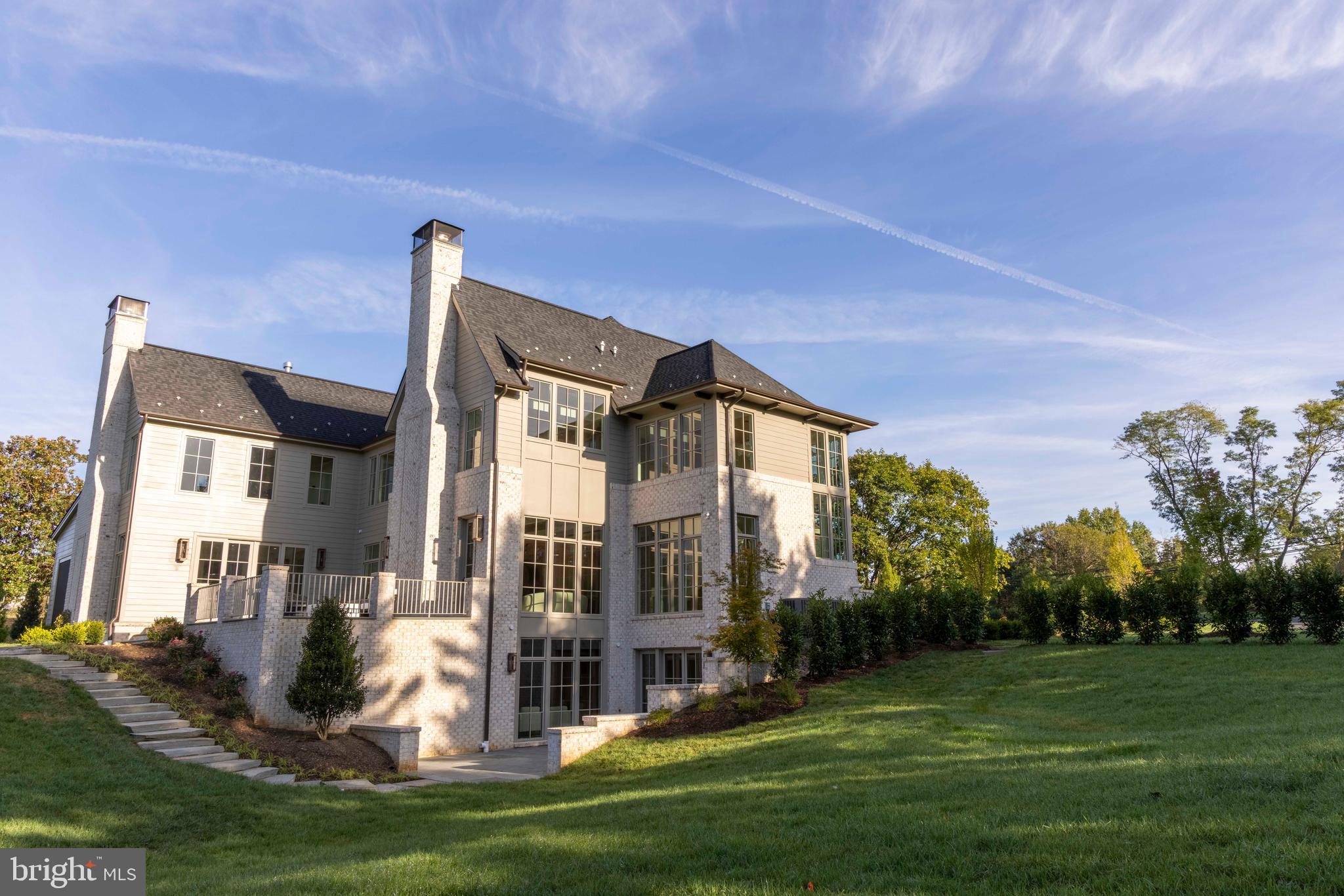 GEORGETOWN PIKE - Residential