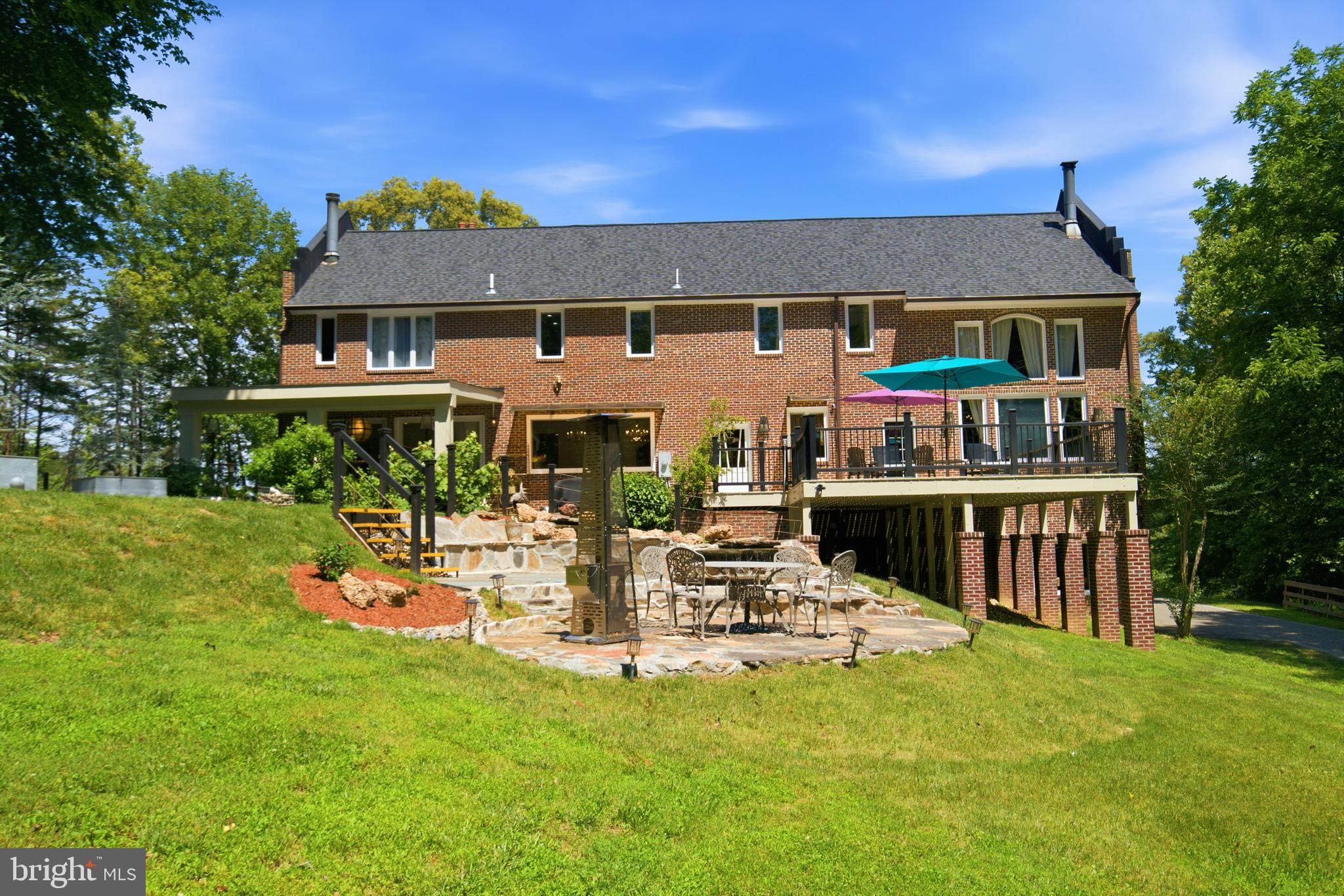 FROSTY MEADOWS - Residential