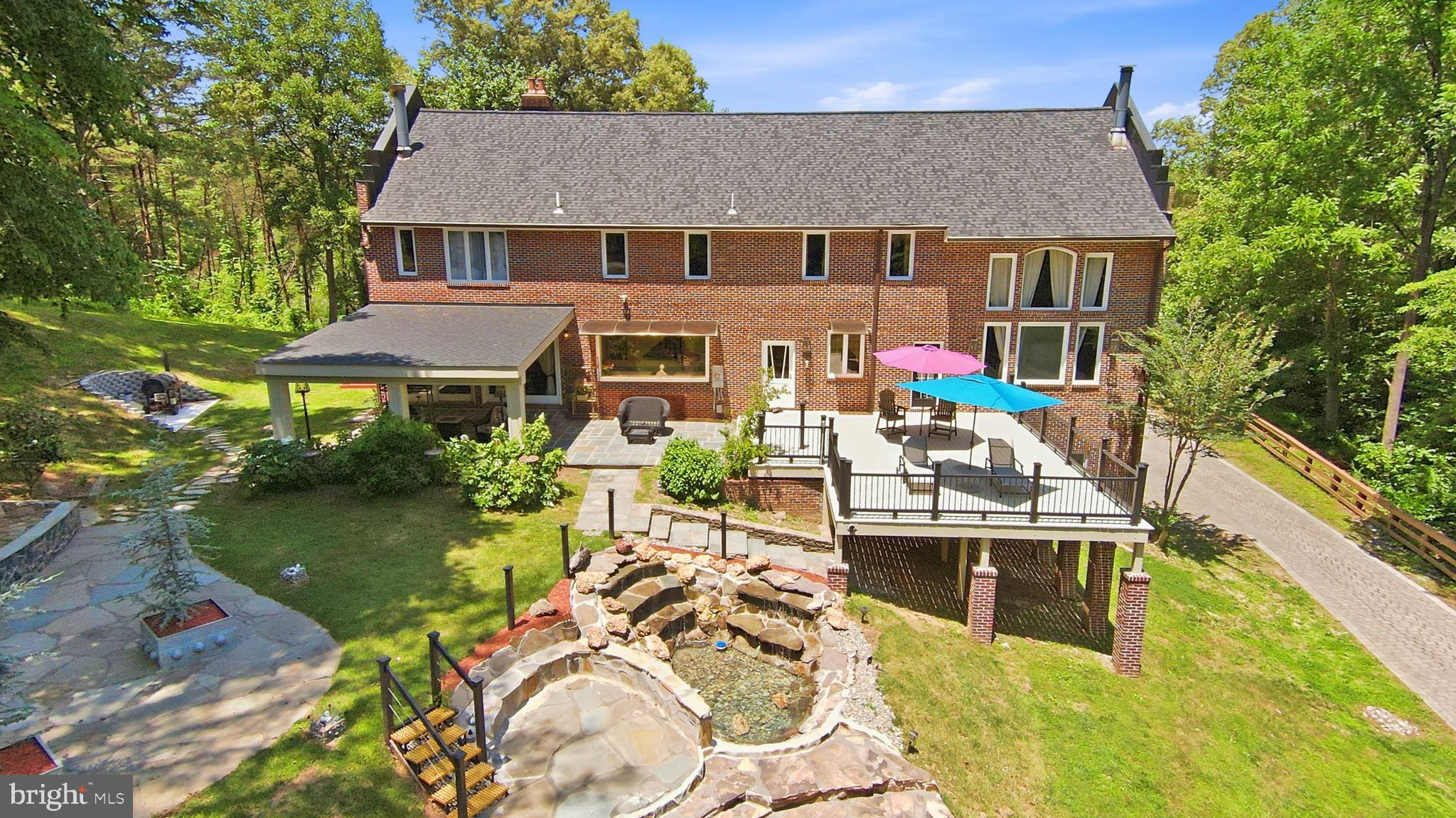 FROSTY MEADOWS - Residential