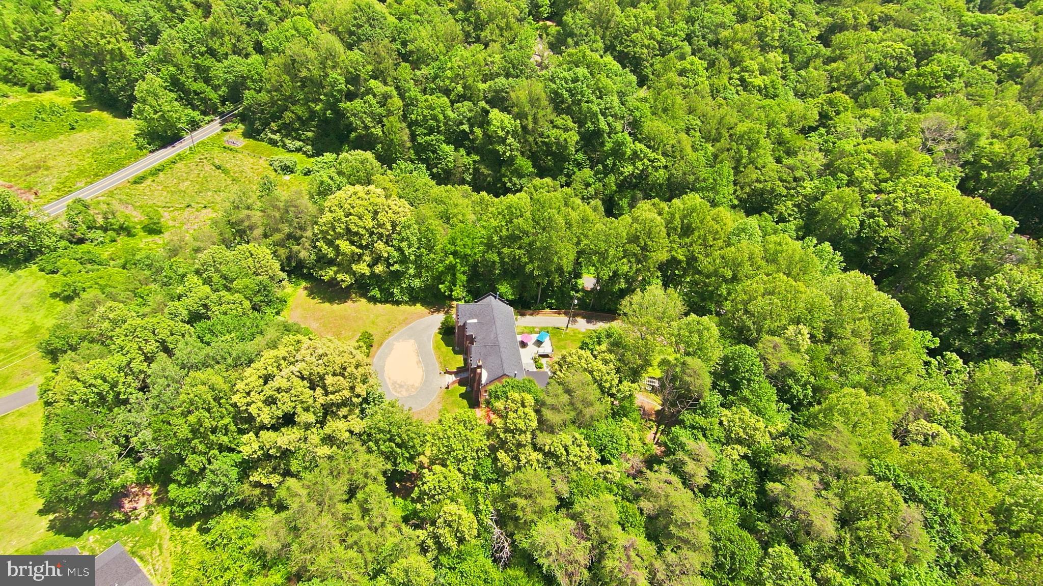 FROSTY MEADOWS - Residential