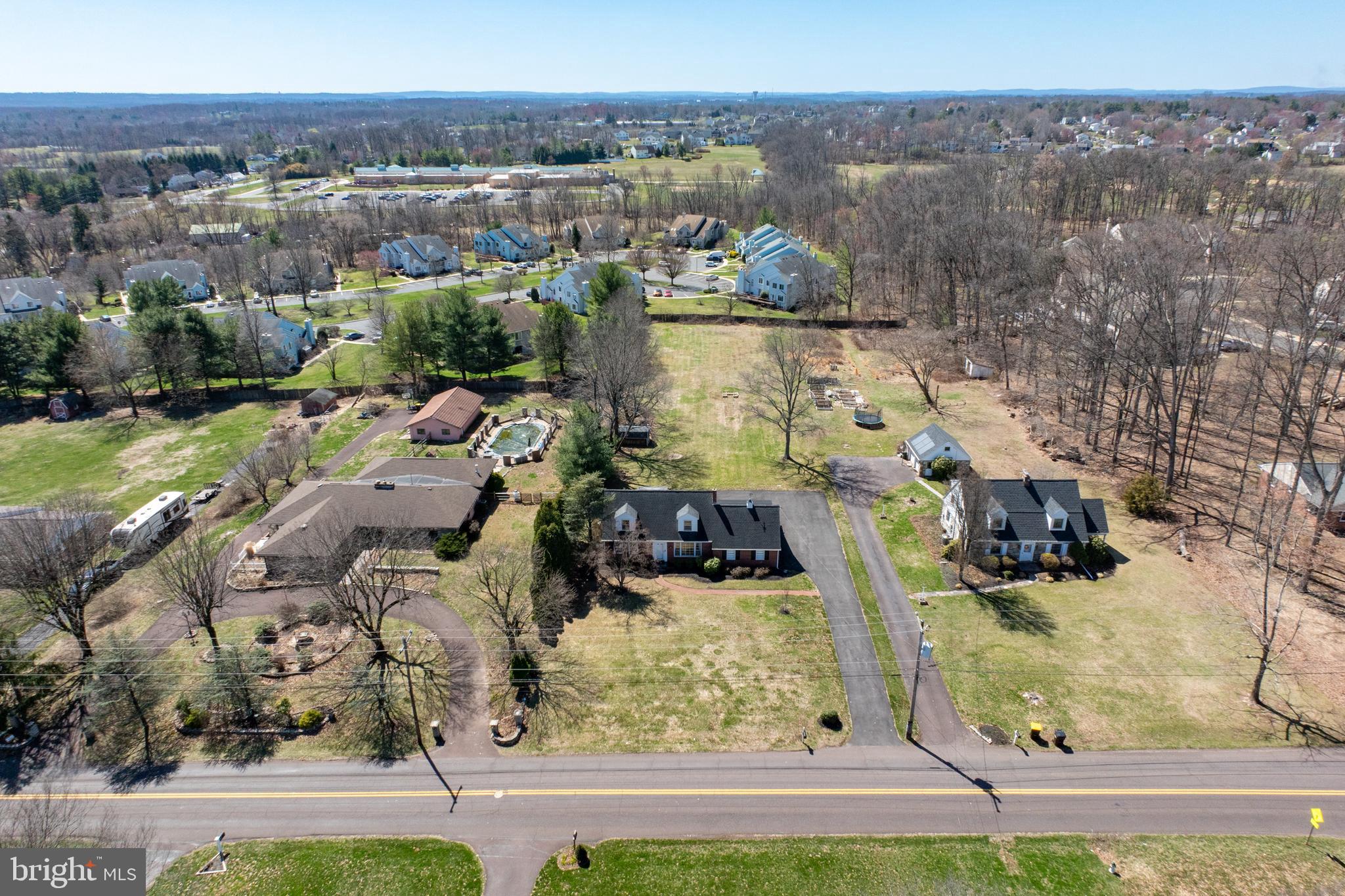 PENN OAK MANOR - Residential