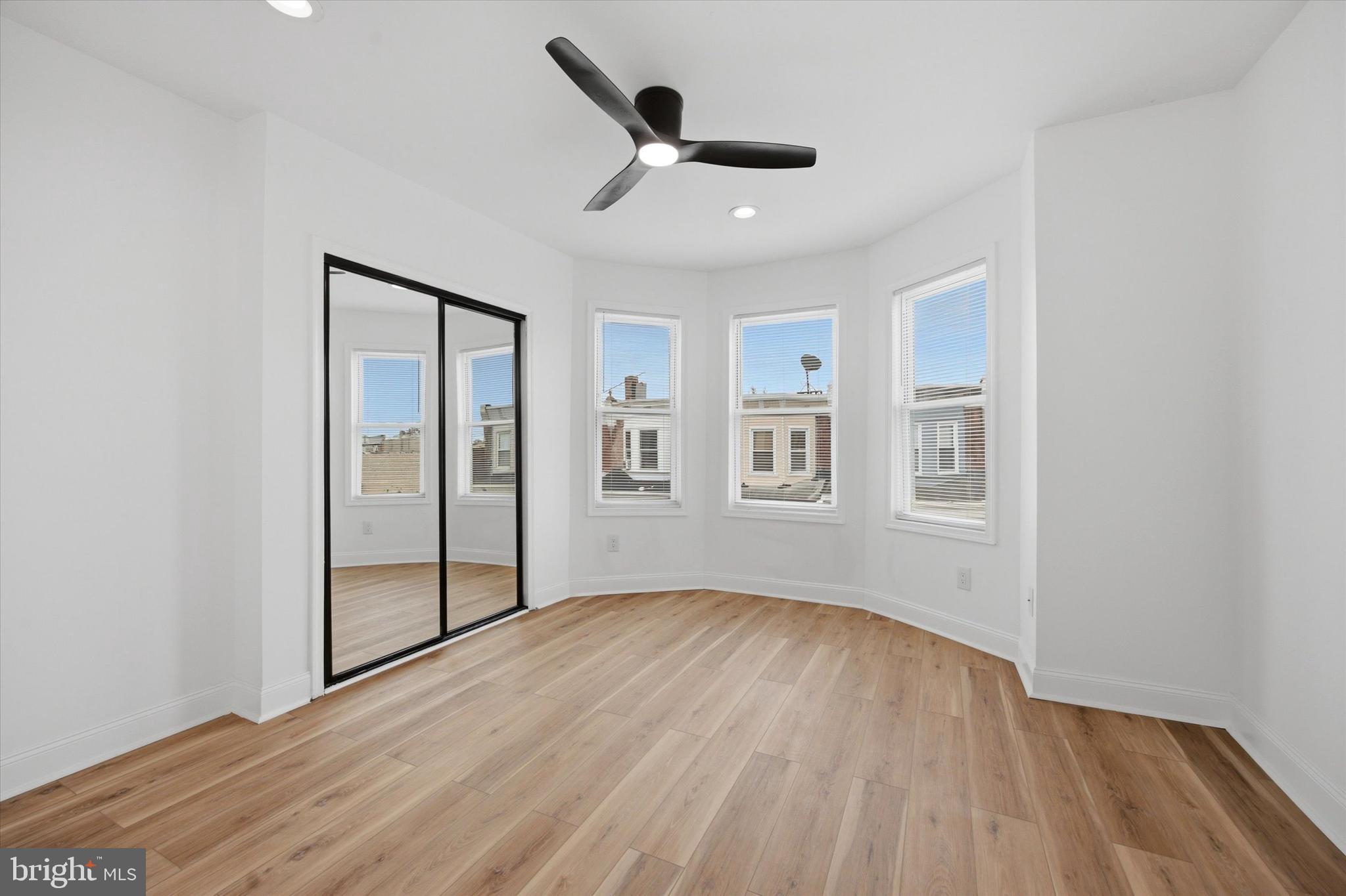 COBBS CREEK - Residential