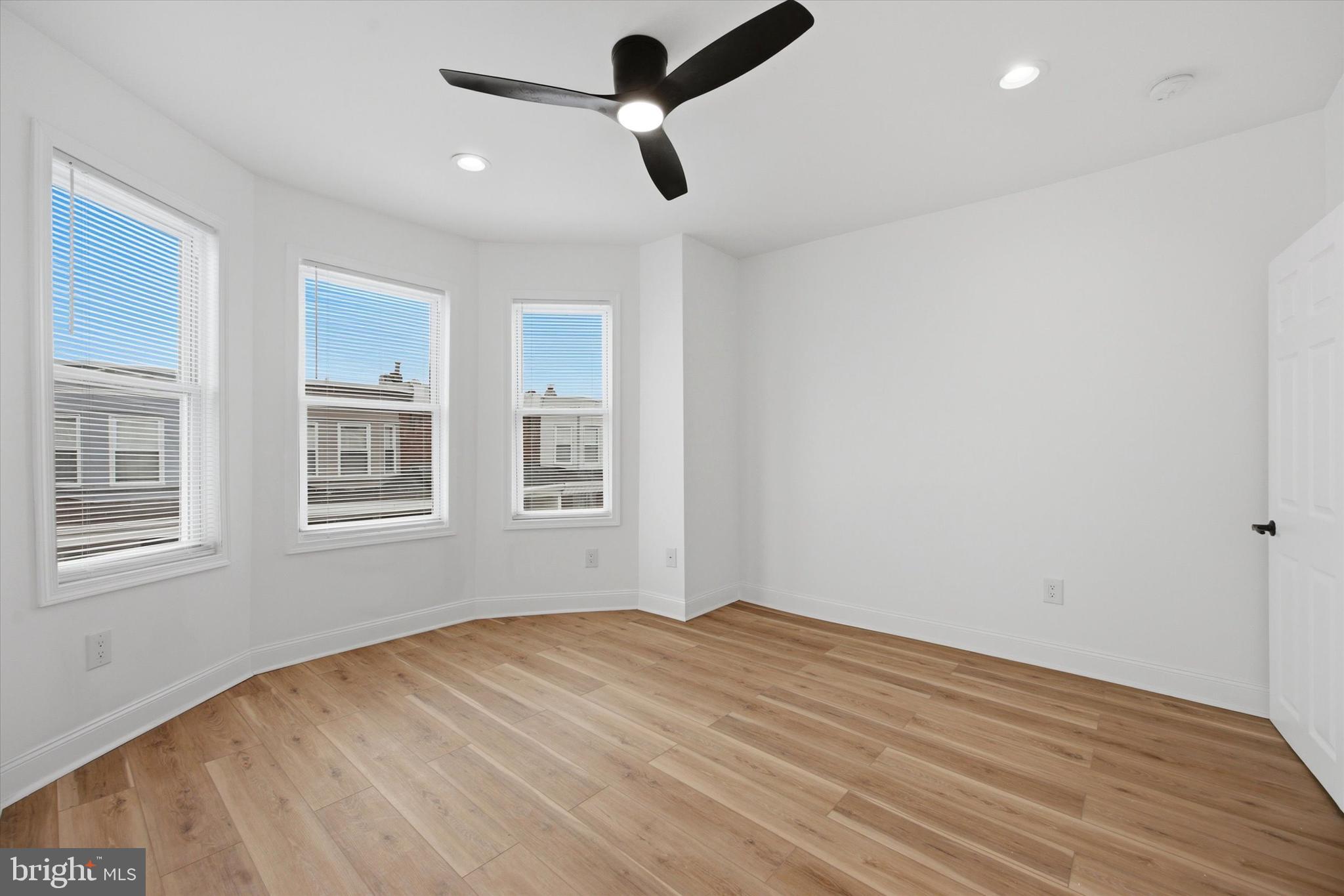 COBBS CREEK - Residential