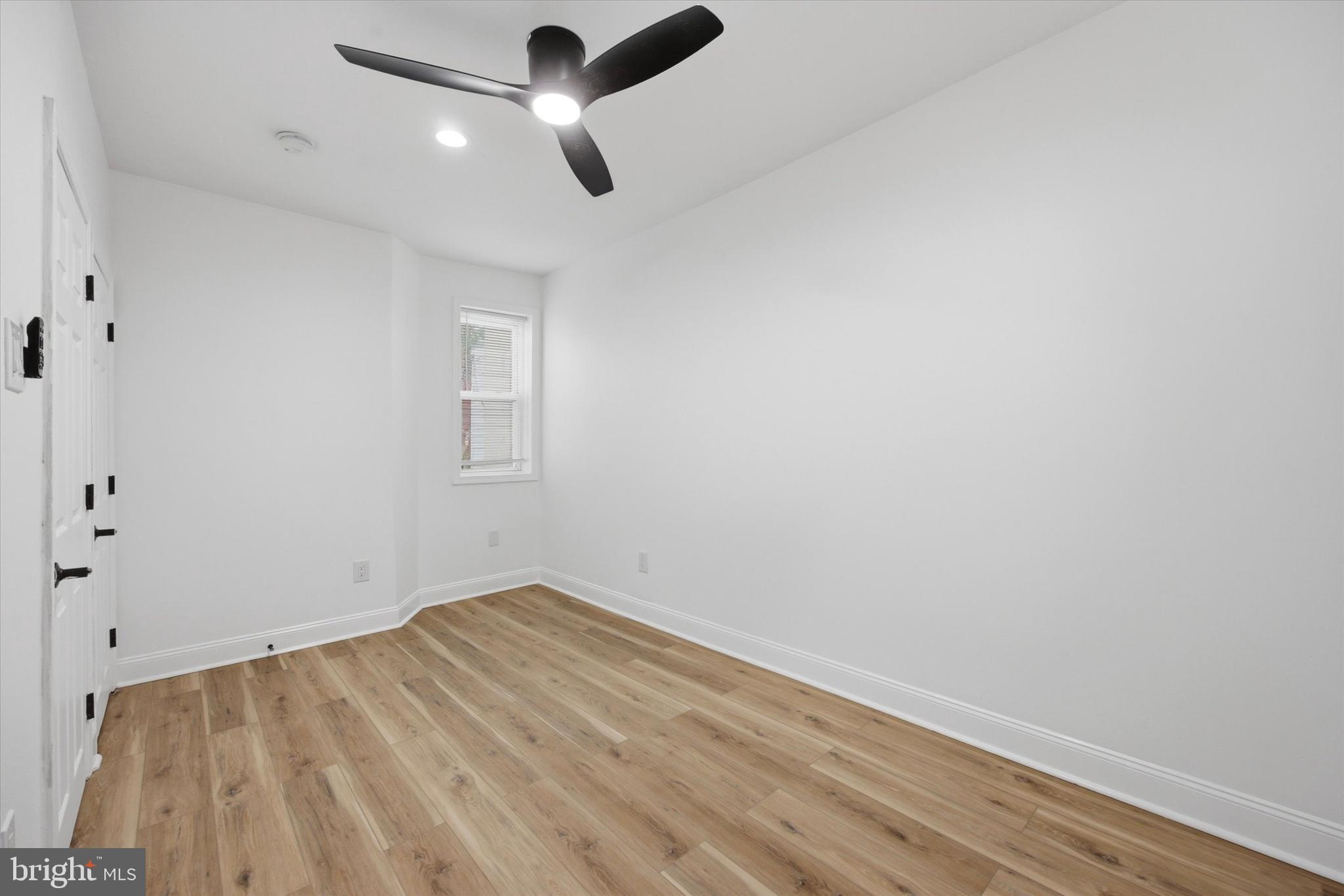 COBBS CREEK - Residential