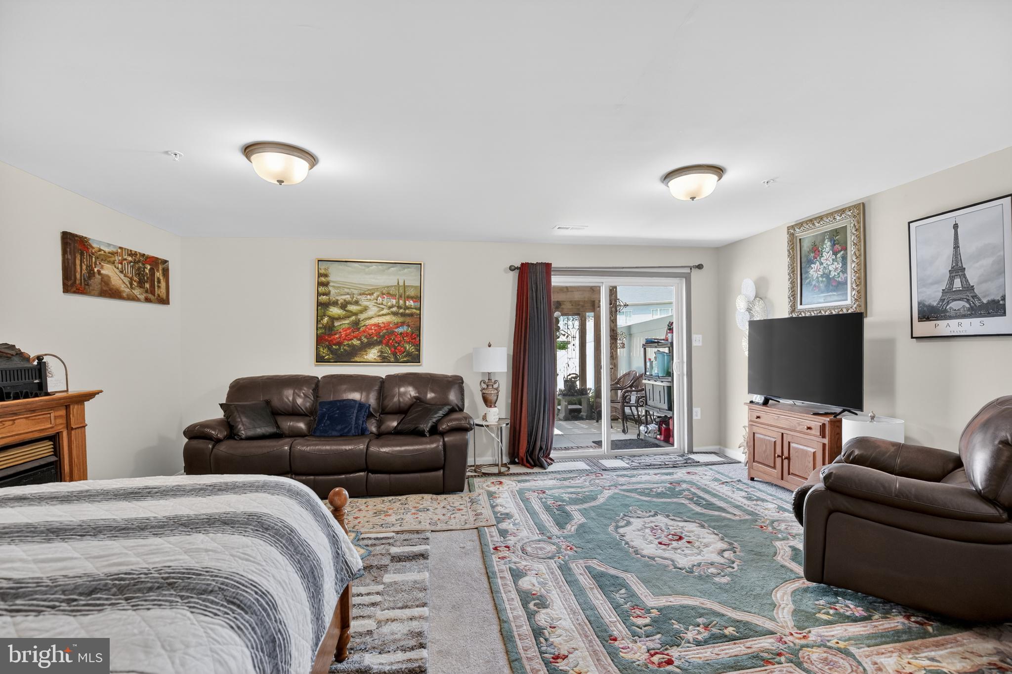 ELIZABETH HILLS PHASE 5 - Residential