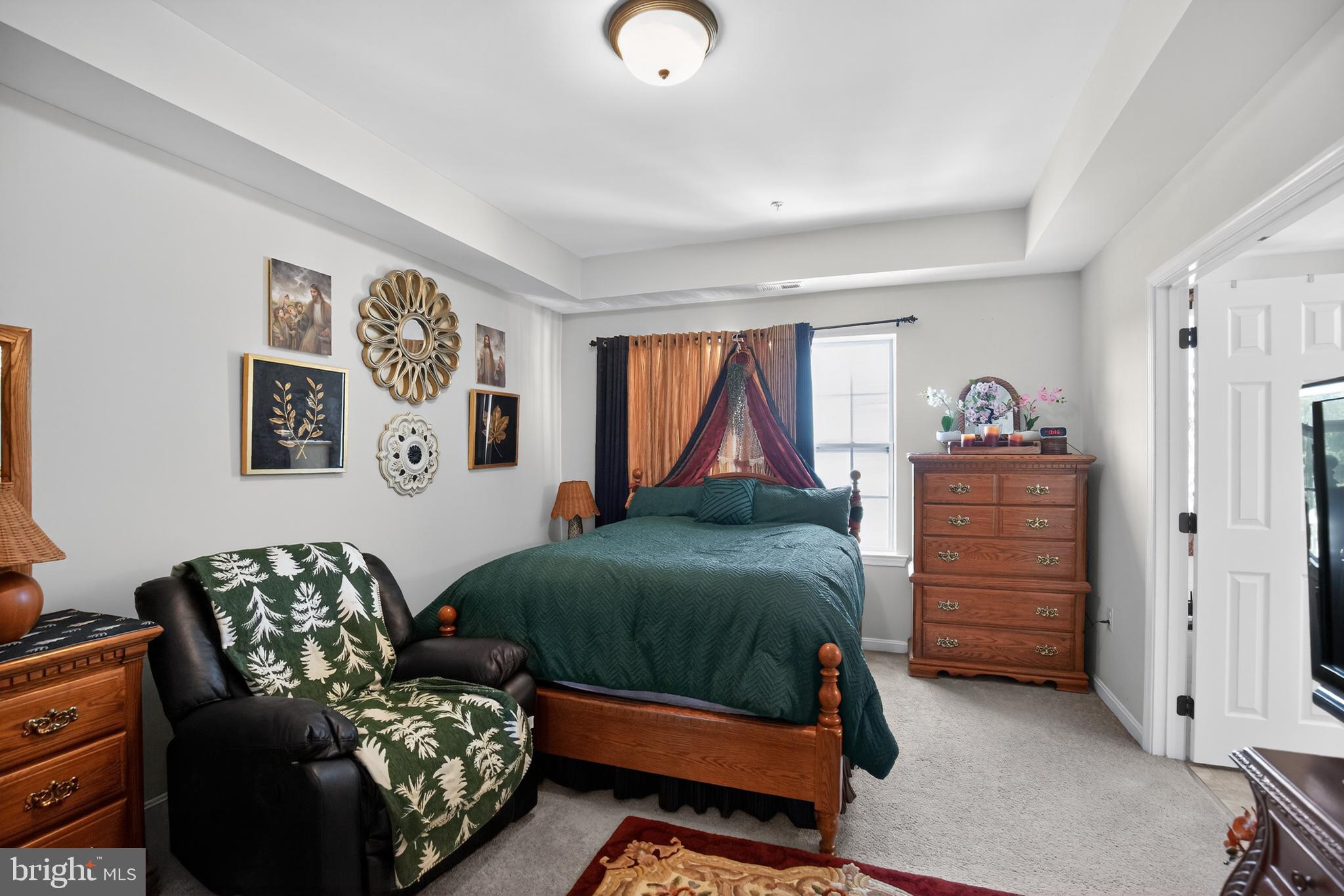 ELIZABETH HILLS PHASE 5 - Residential