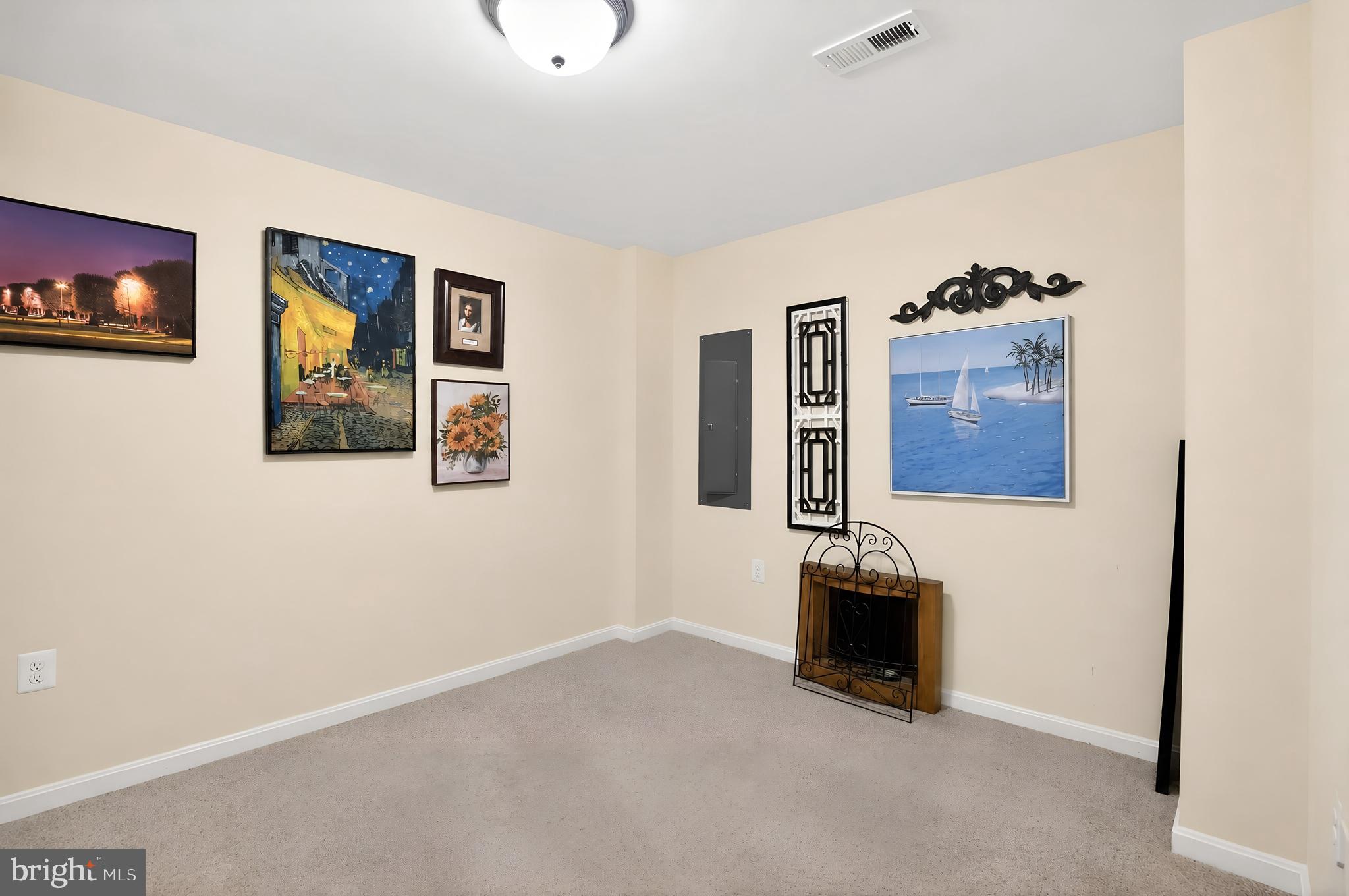 ELIZABETH HILLS PHASE 5 - Residential