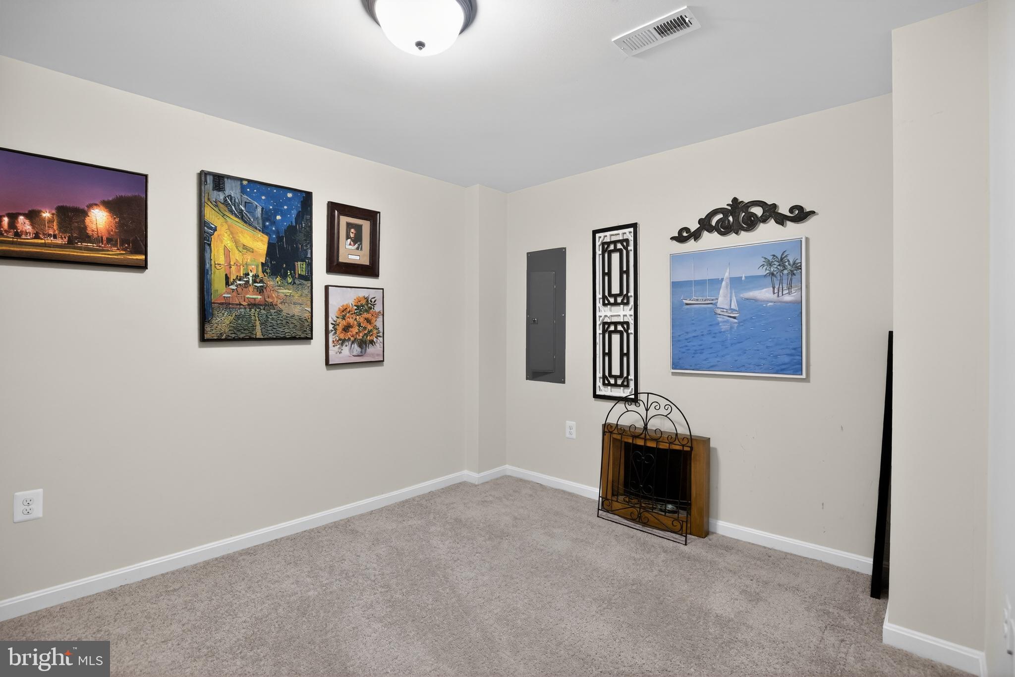ELIZABETH HILLS PHASE 5 - Residential