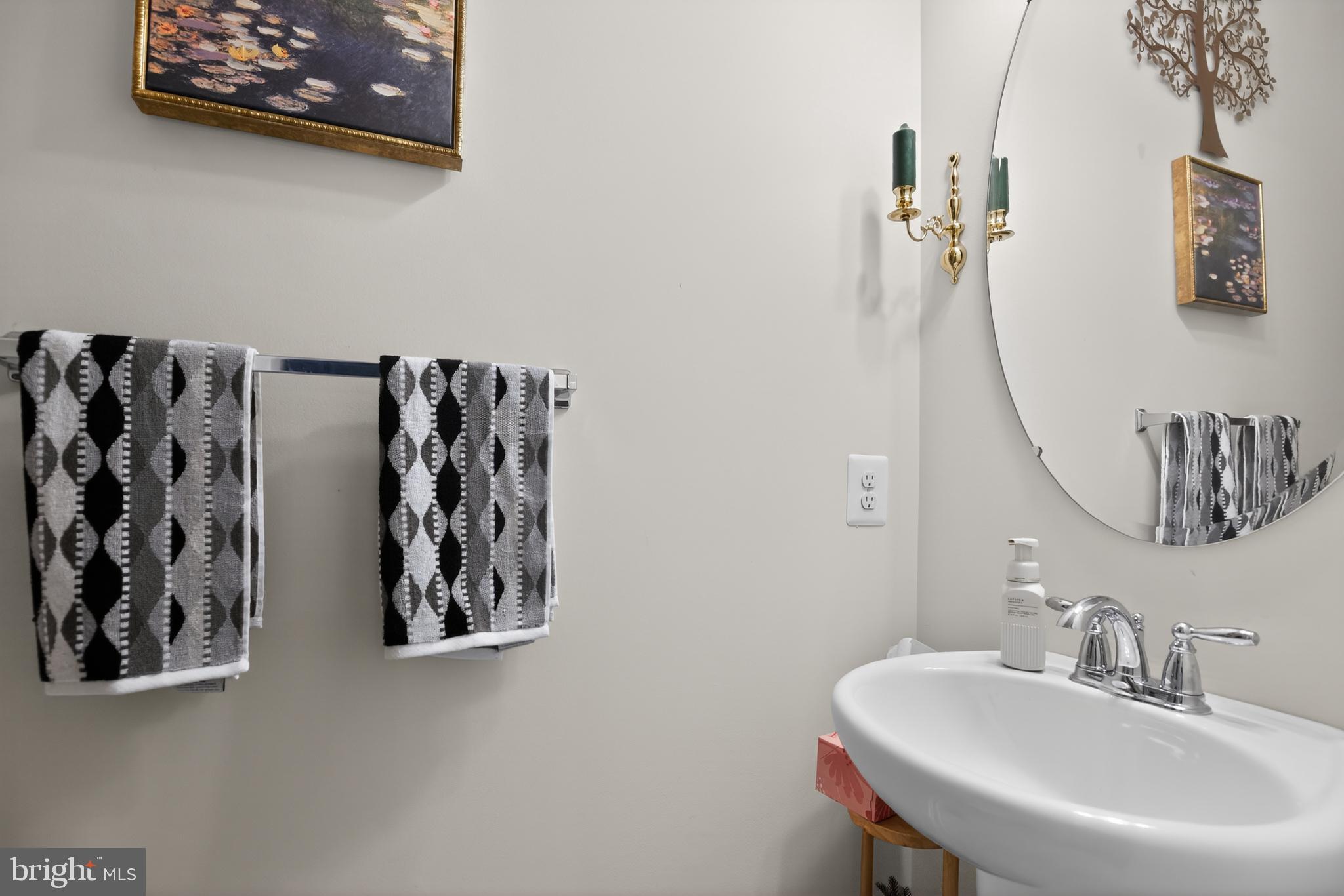 ELIZABETH HILLS PHASE 5 - Residential
