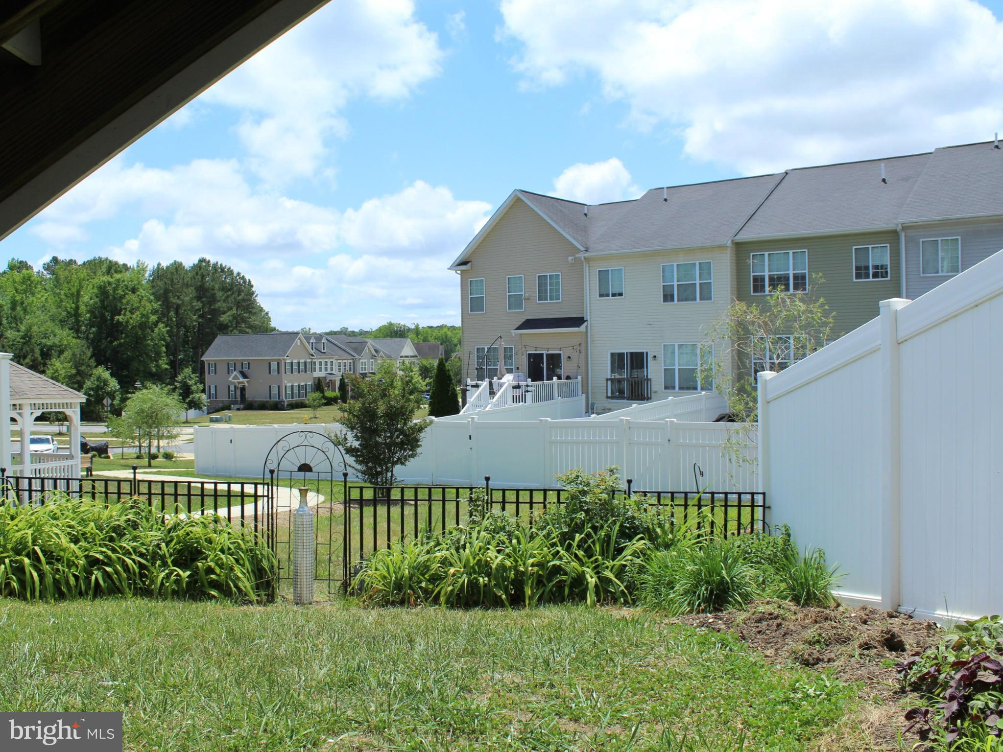 ELIZABETH HILLS PHASE 5 - Residential