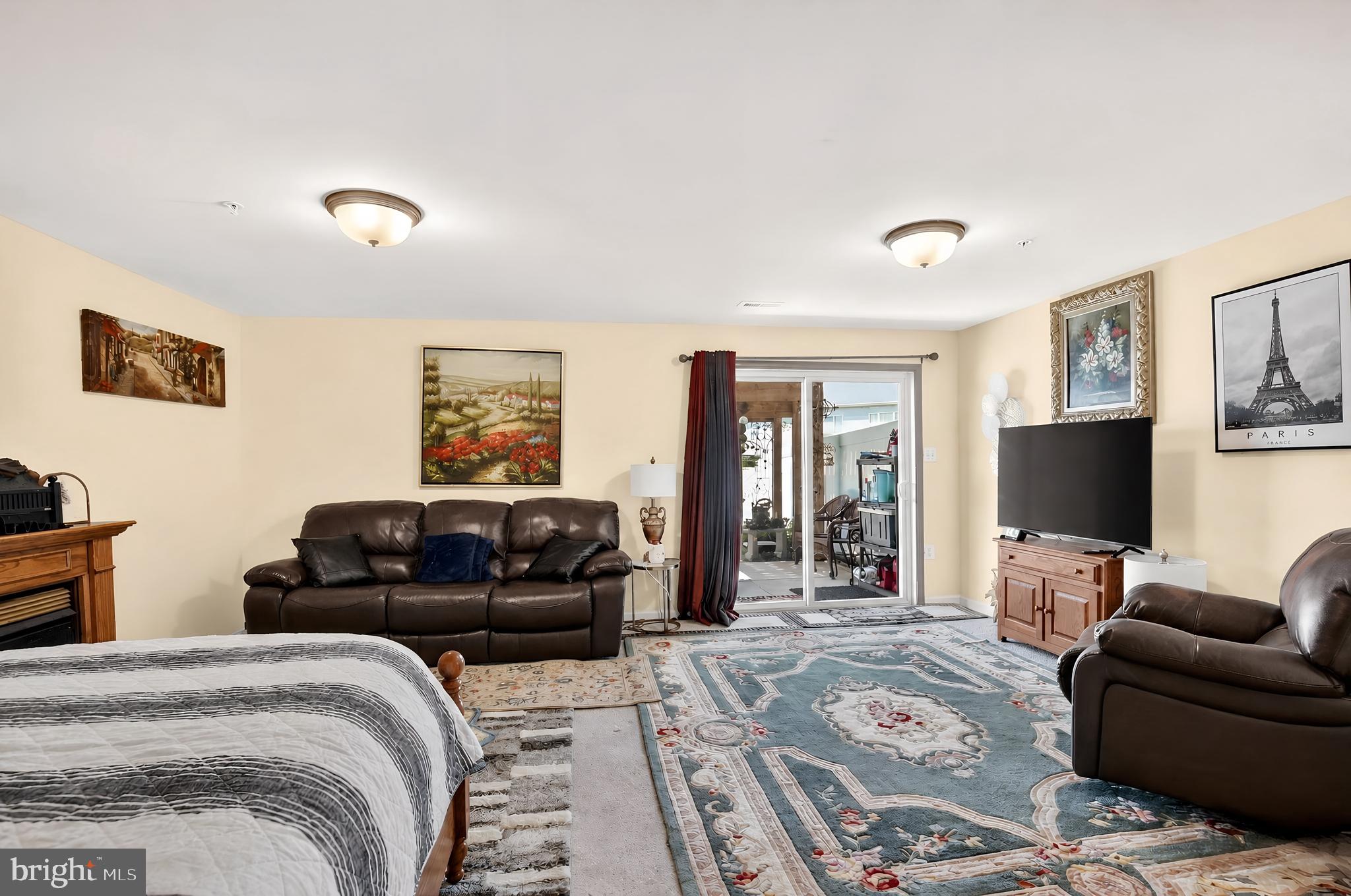 ELIZABETH HILLS PHASE 5 - Residential