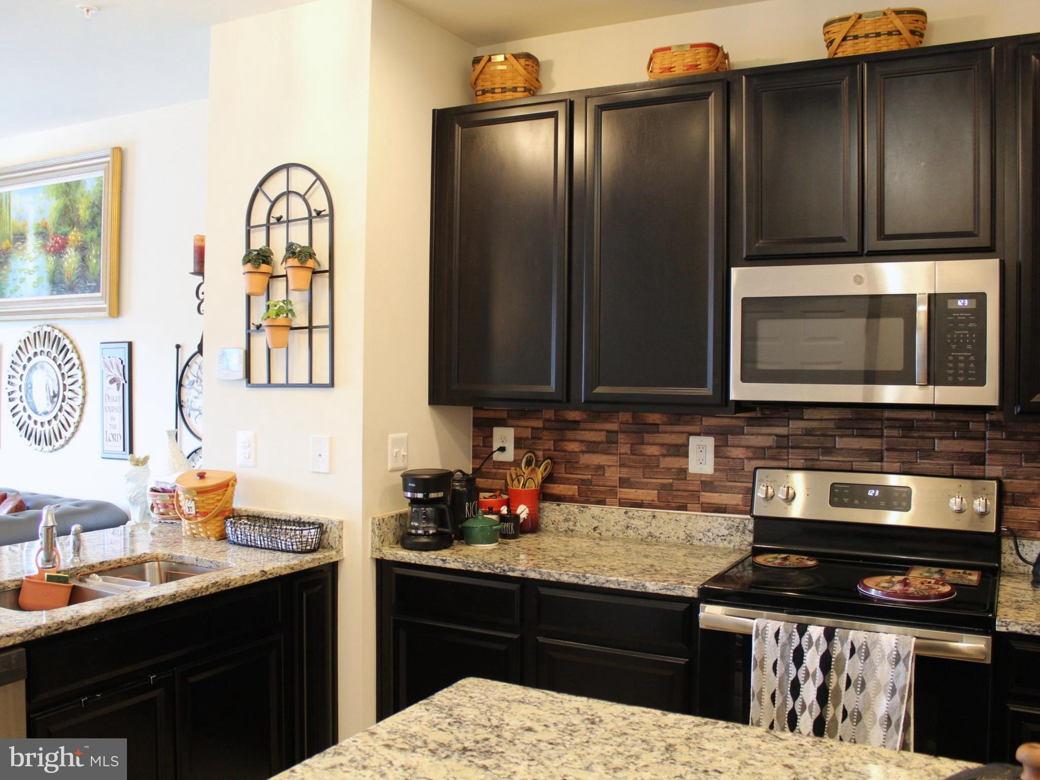 ELIZABETH HILLS PHASE 5 - Residential