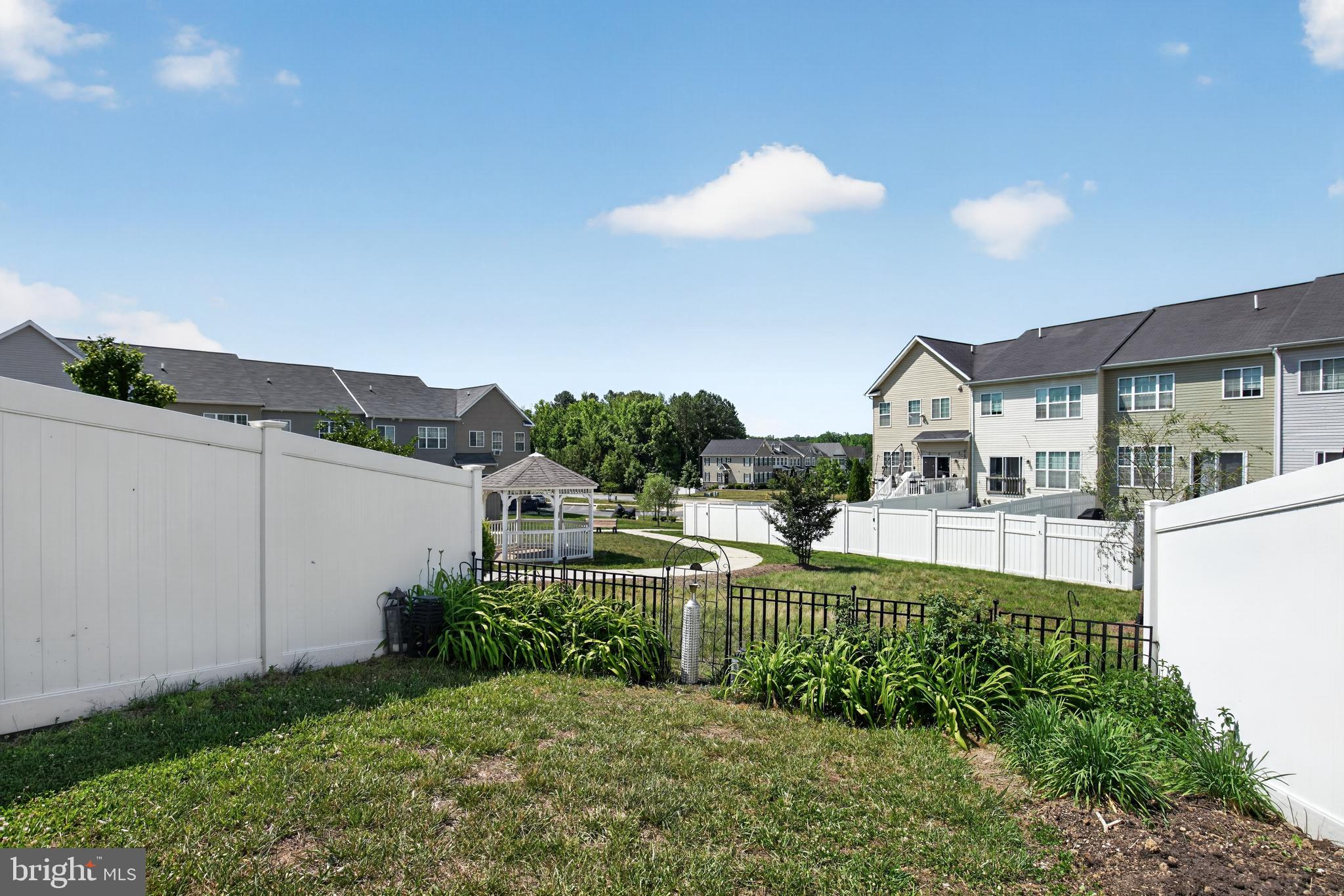ELIZABETH HILLS PHASE 5 - Residential