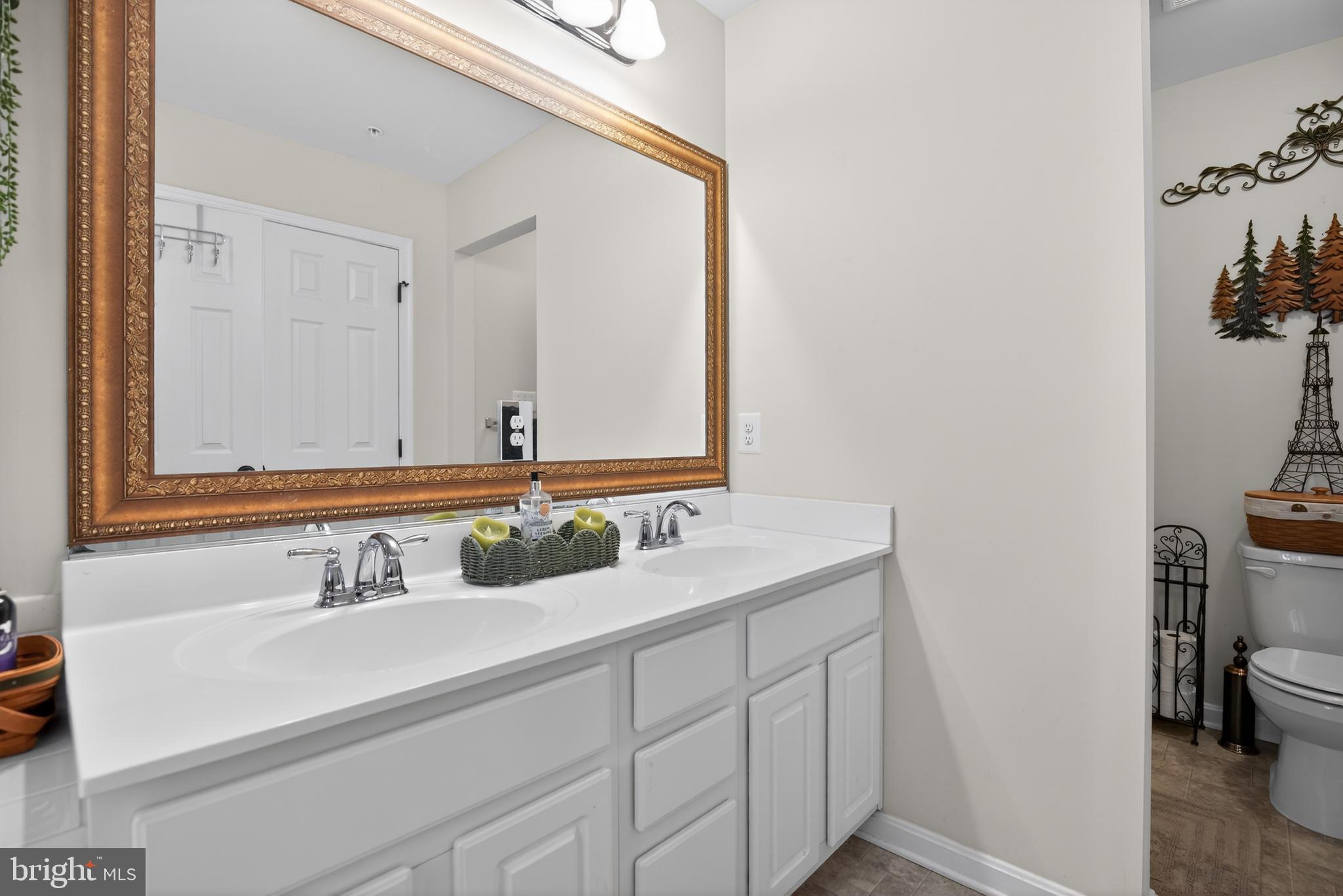 ELIZABETH HILLS PHASE 5 - Residential