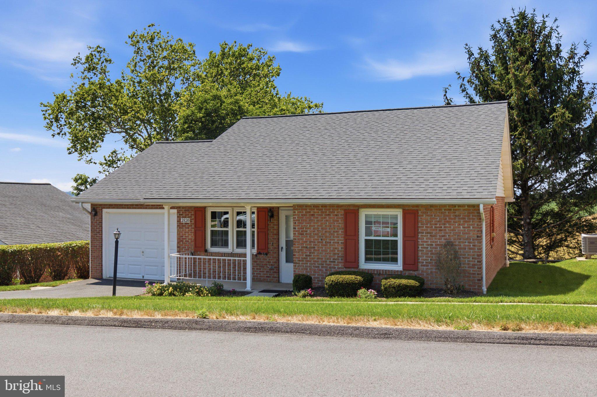 SPRINGDALE VILLAGE - Residential