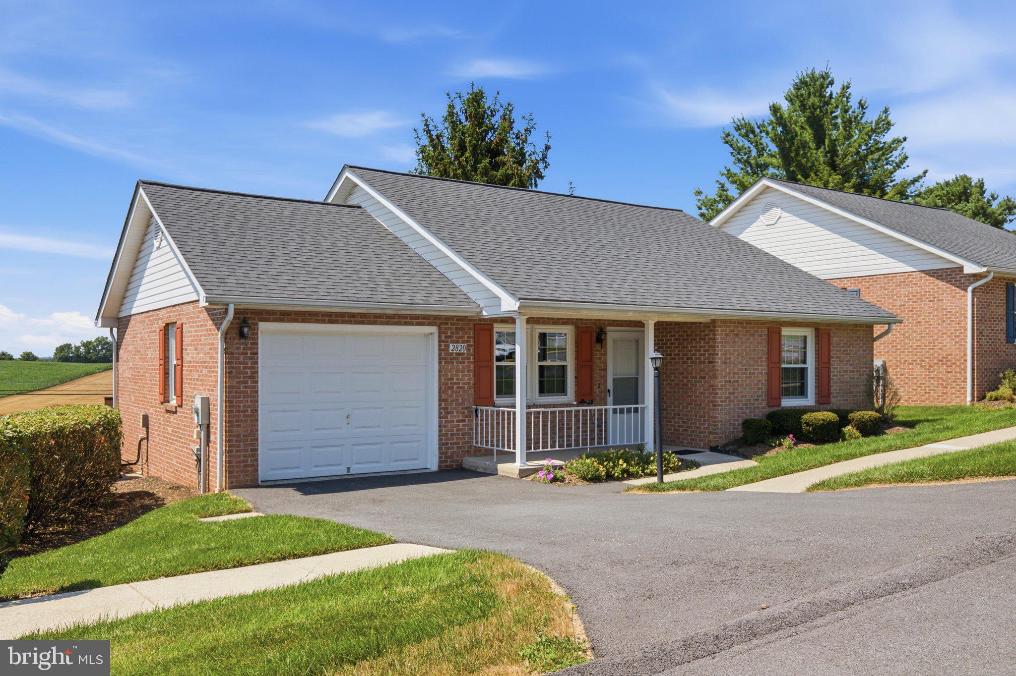 SPRINGDALE VILLAGE - Residential