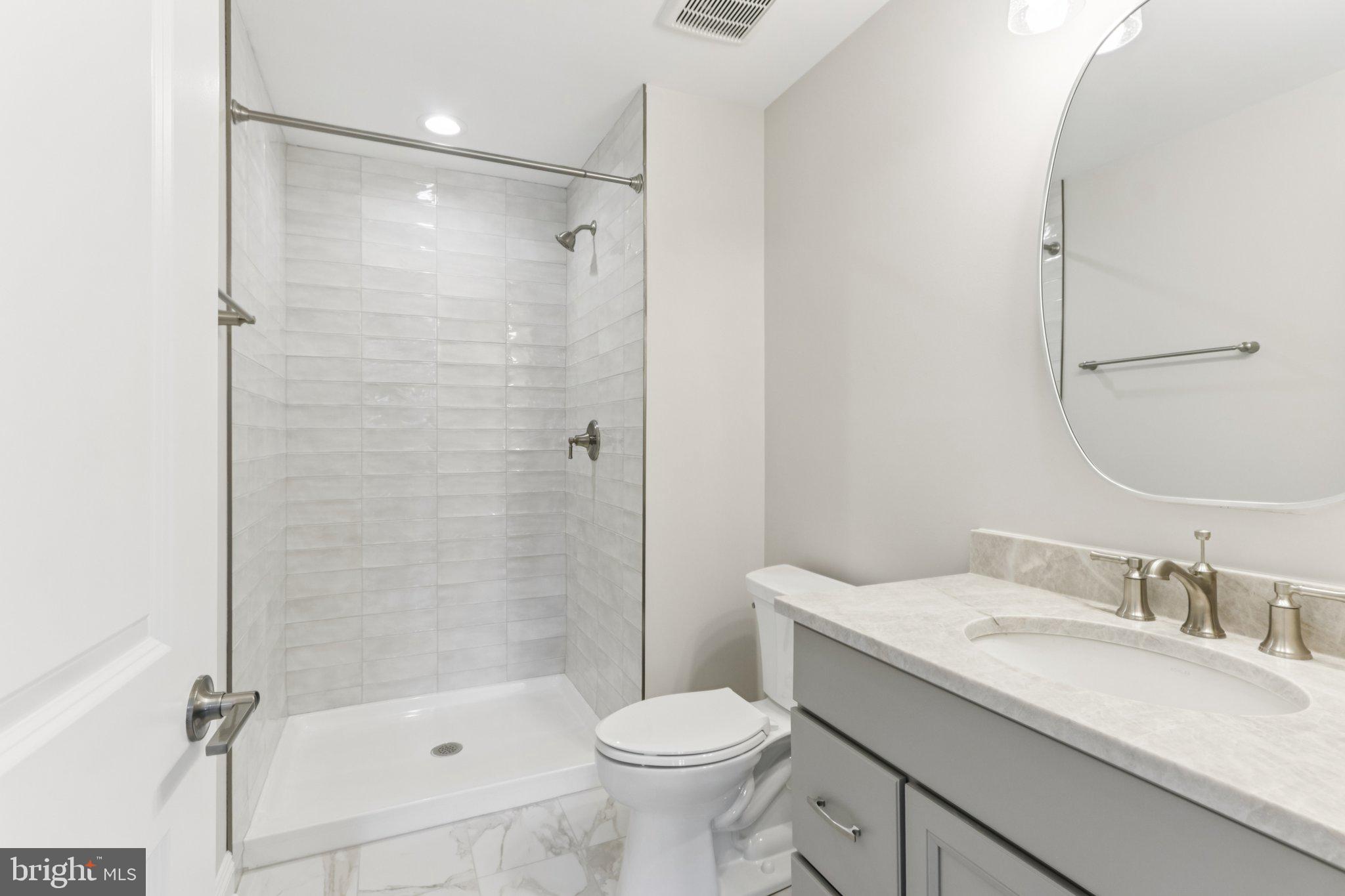 BRIARWOOD - Residential