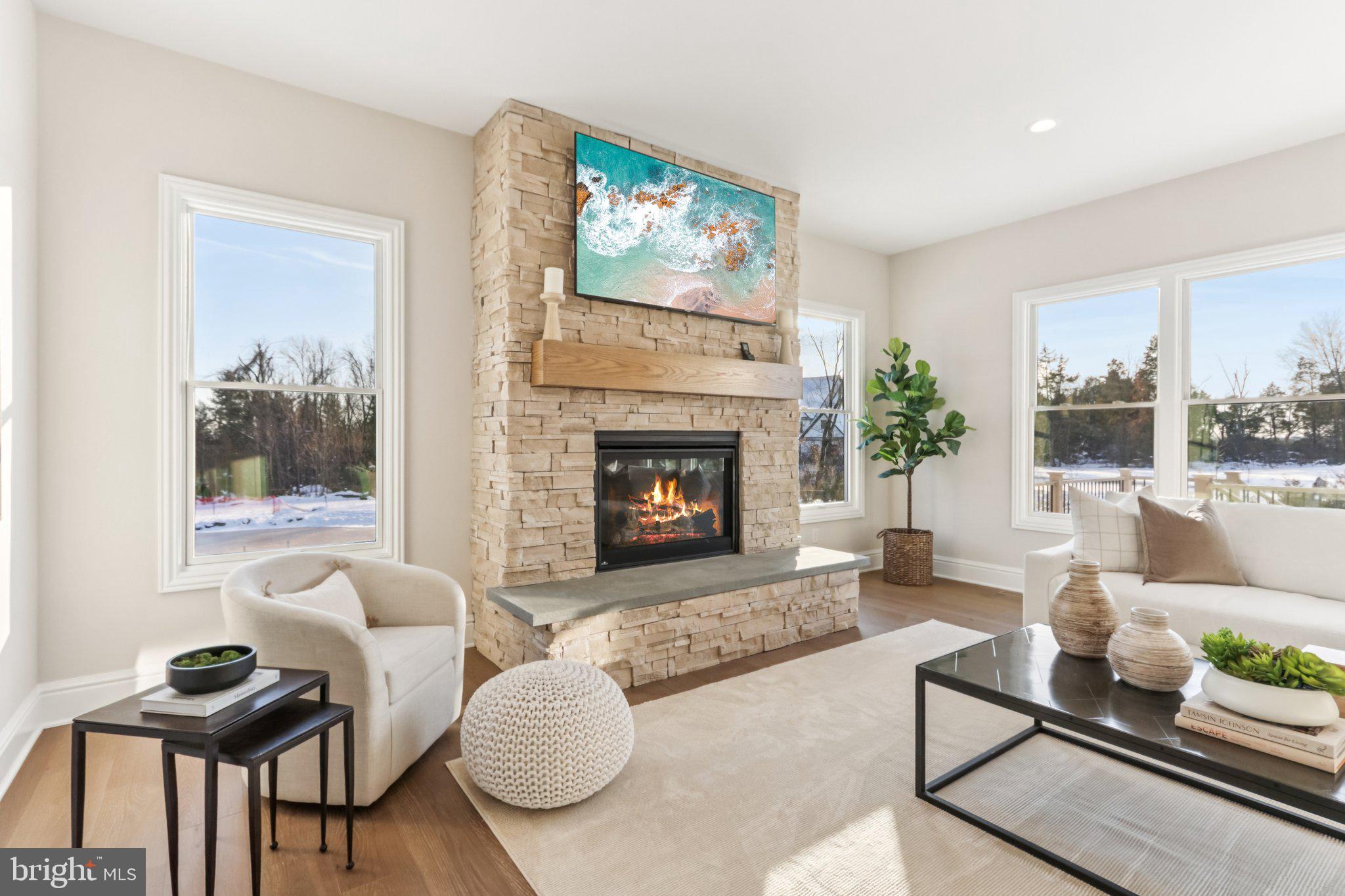 BRIARWOOD - Residential