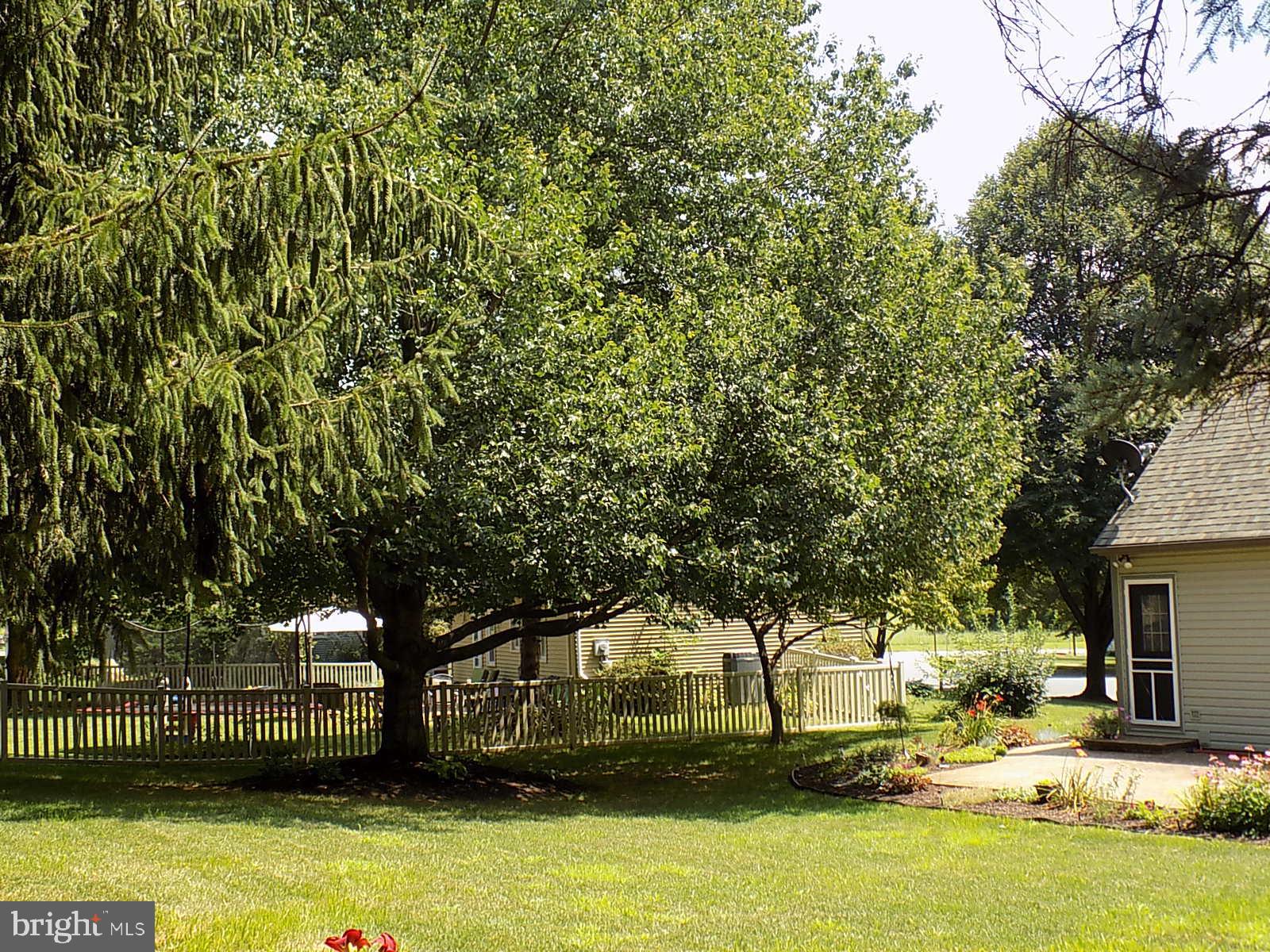 NICHOLSON SQUARE - Residential