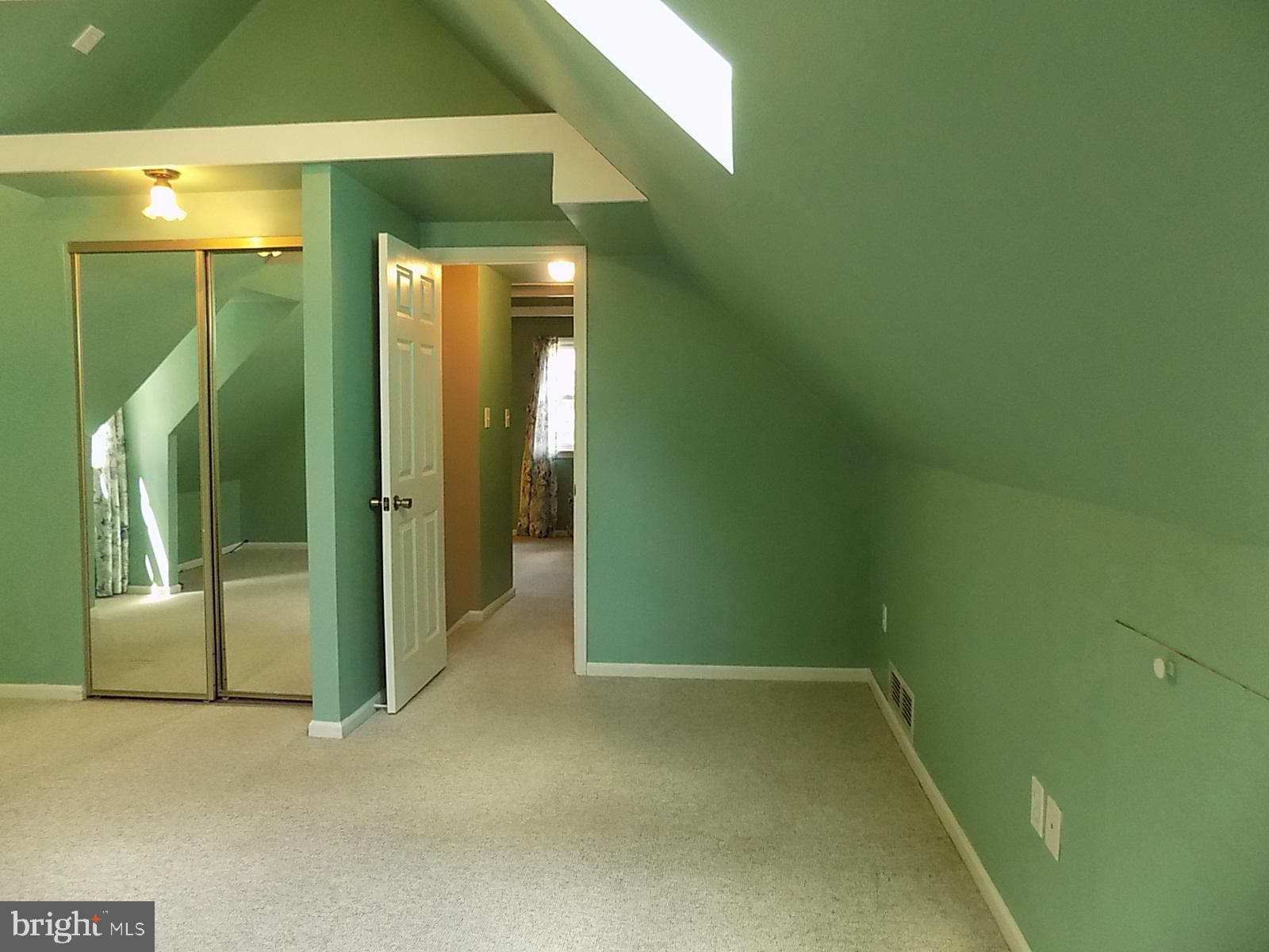 NICHOLSON SQUARE - Residential