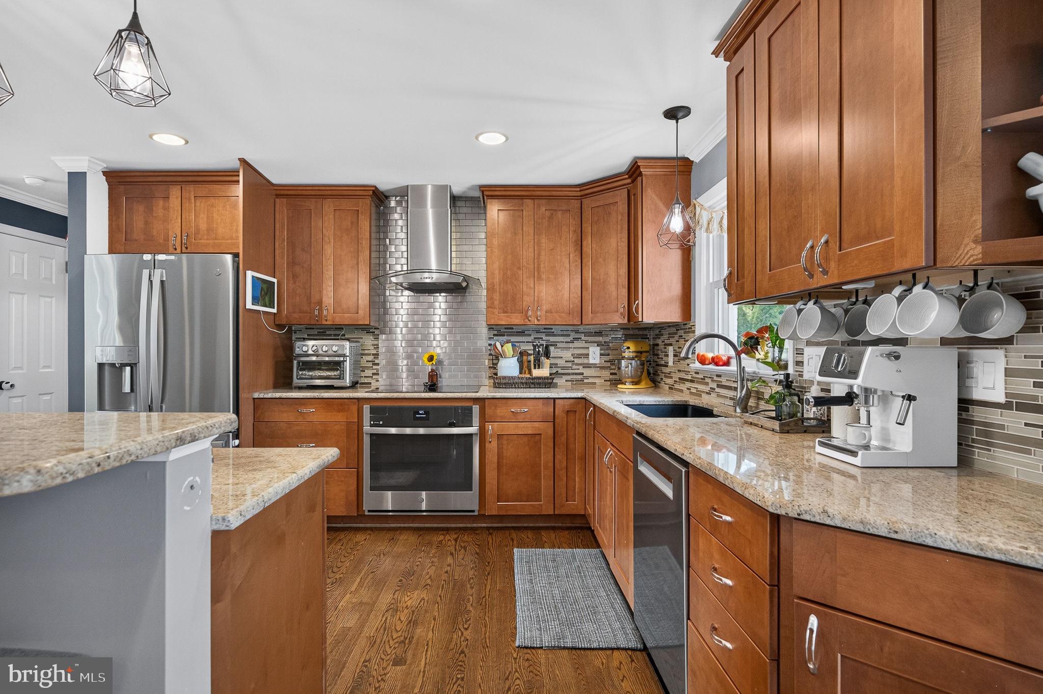 MOUNTAIN VIEW - Residential